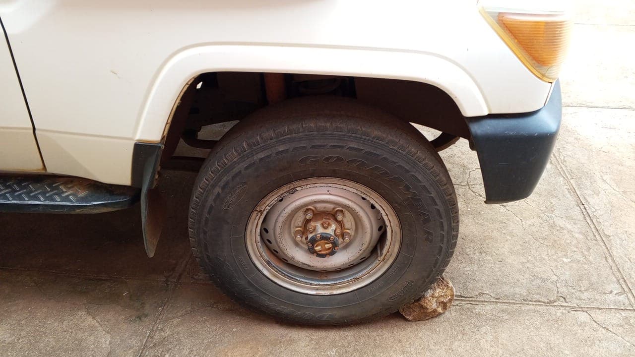 Toyota Land Cruiser — imagen 9
