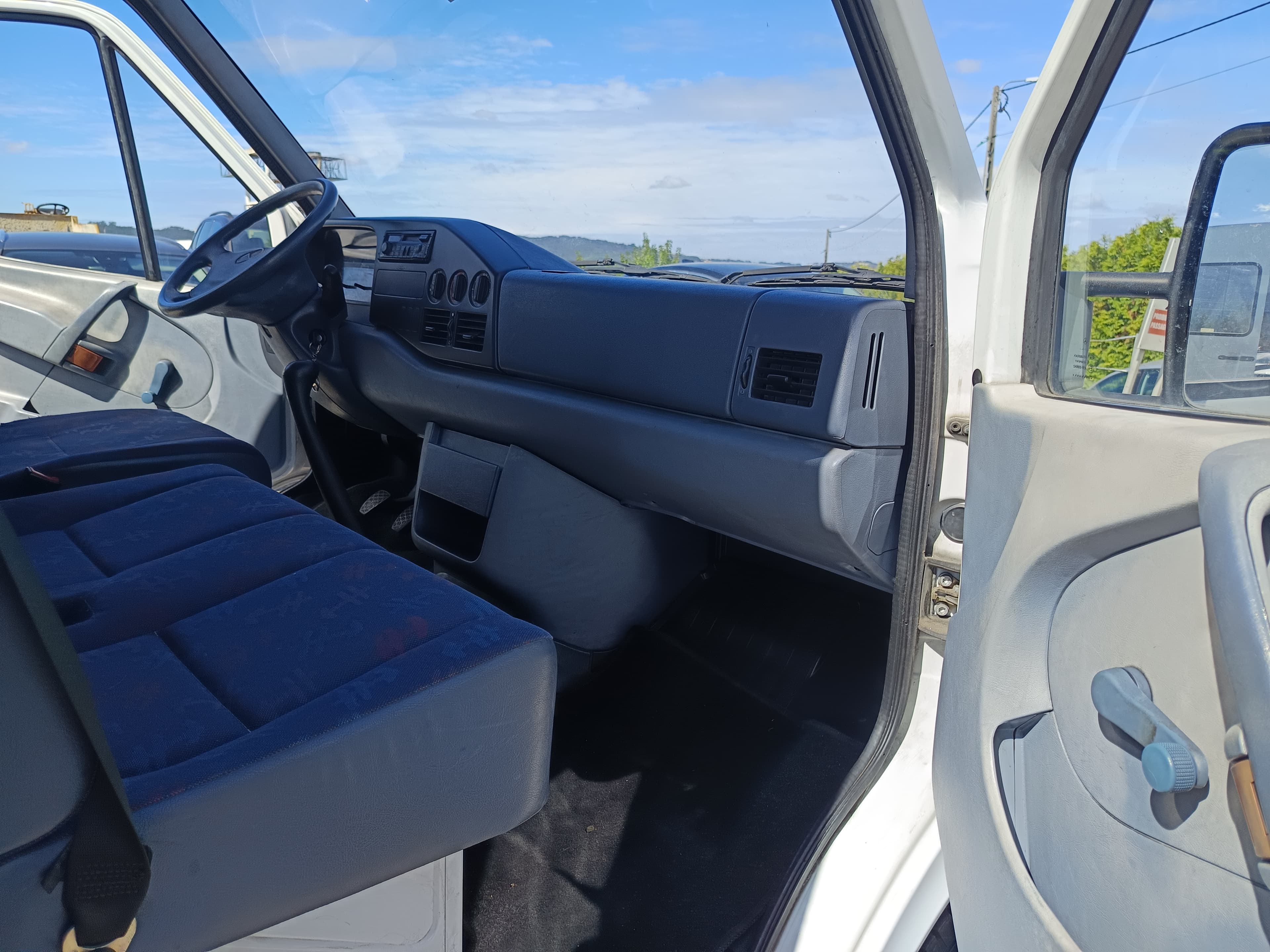 Mercedes-Benz Sprinter · Ano 1999 — imagem 18