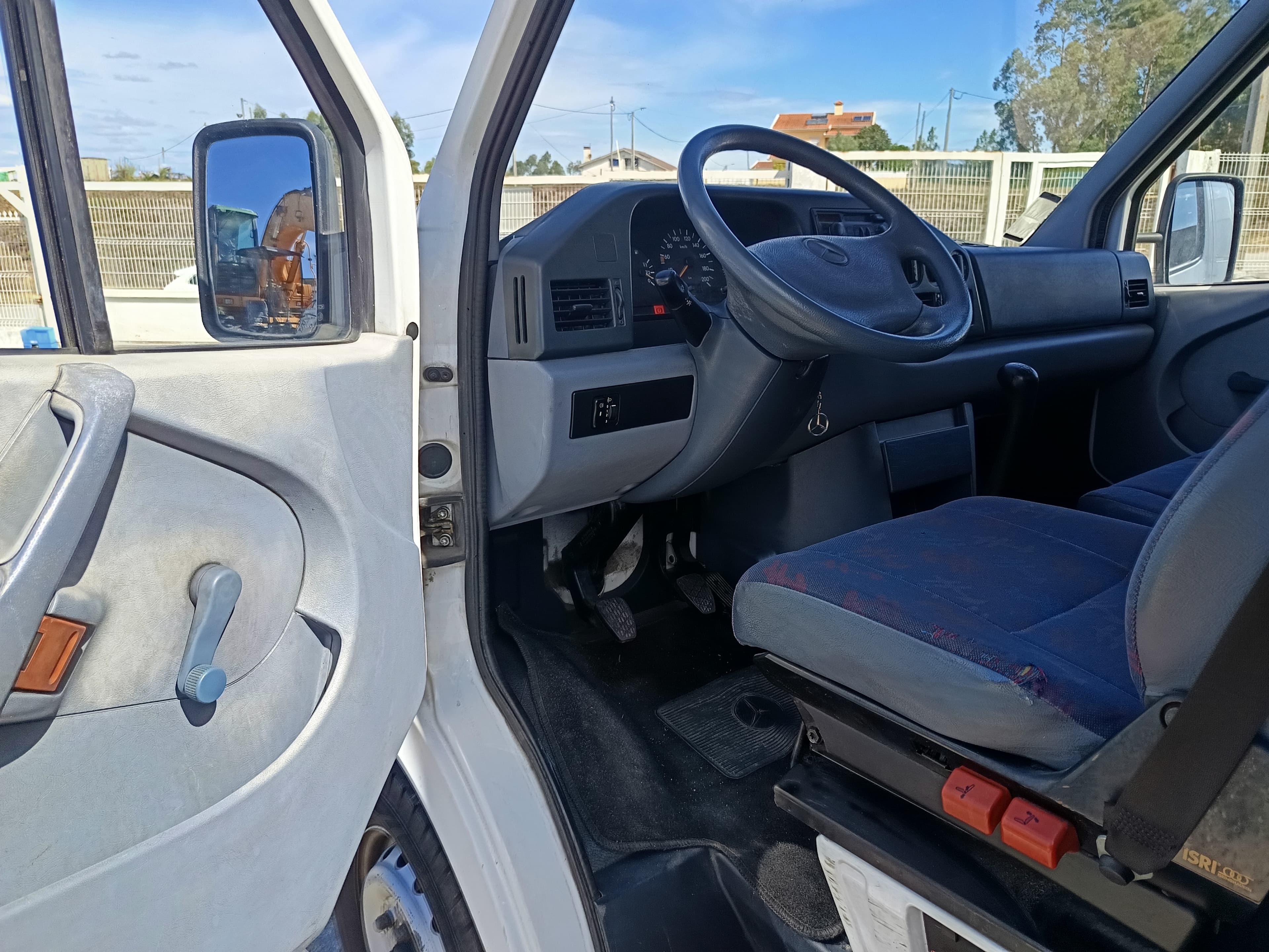 Mercedes-Benz Sprinter · Ano 1999 — imagem 21