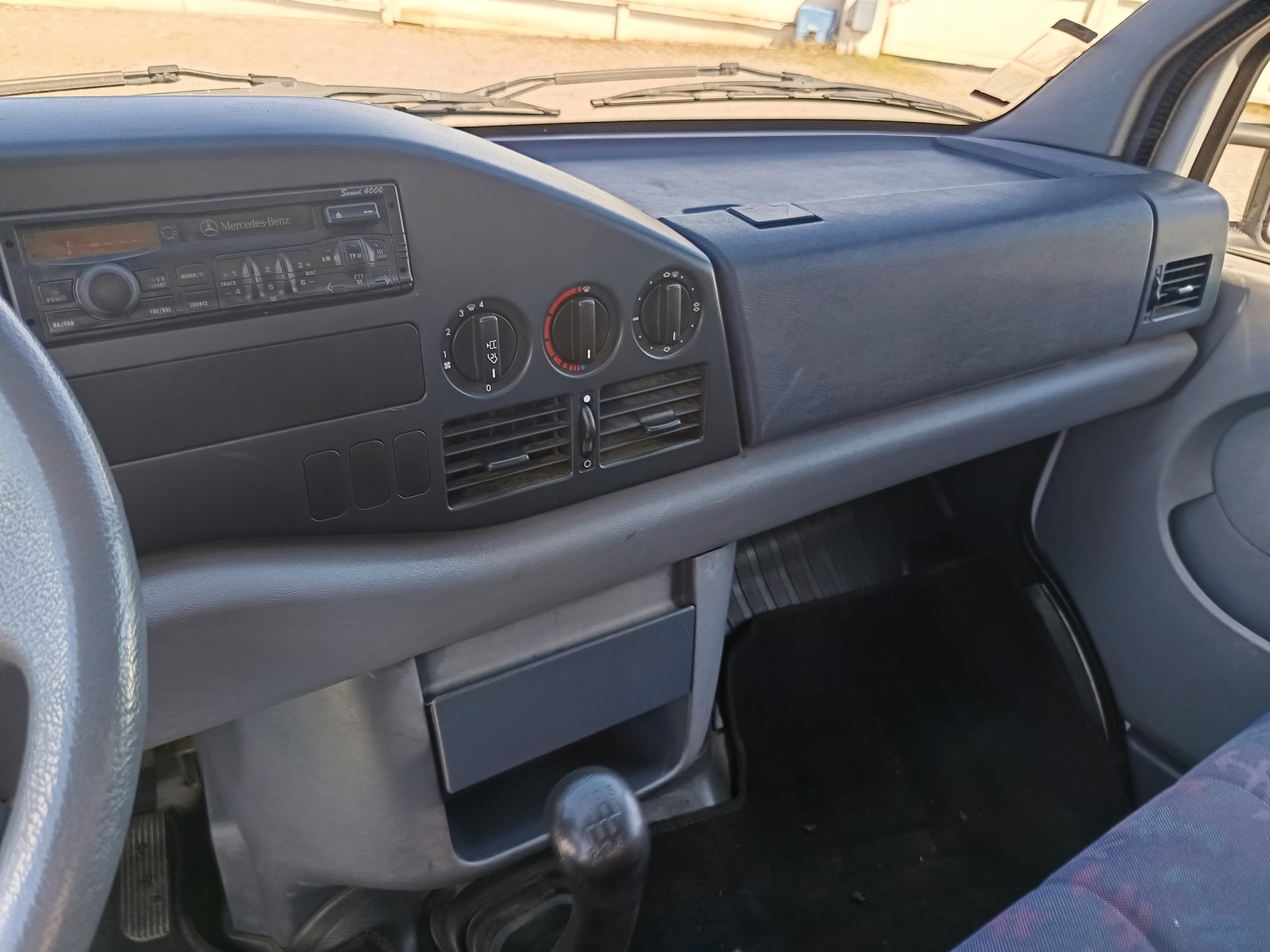 Mercedes-Benz Sprinter · Ano 1999 — imagem 26