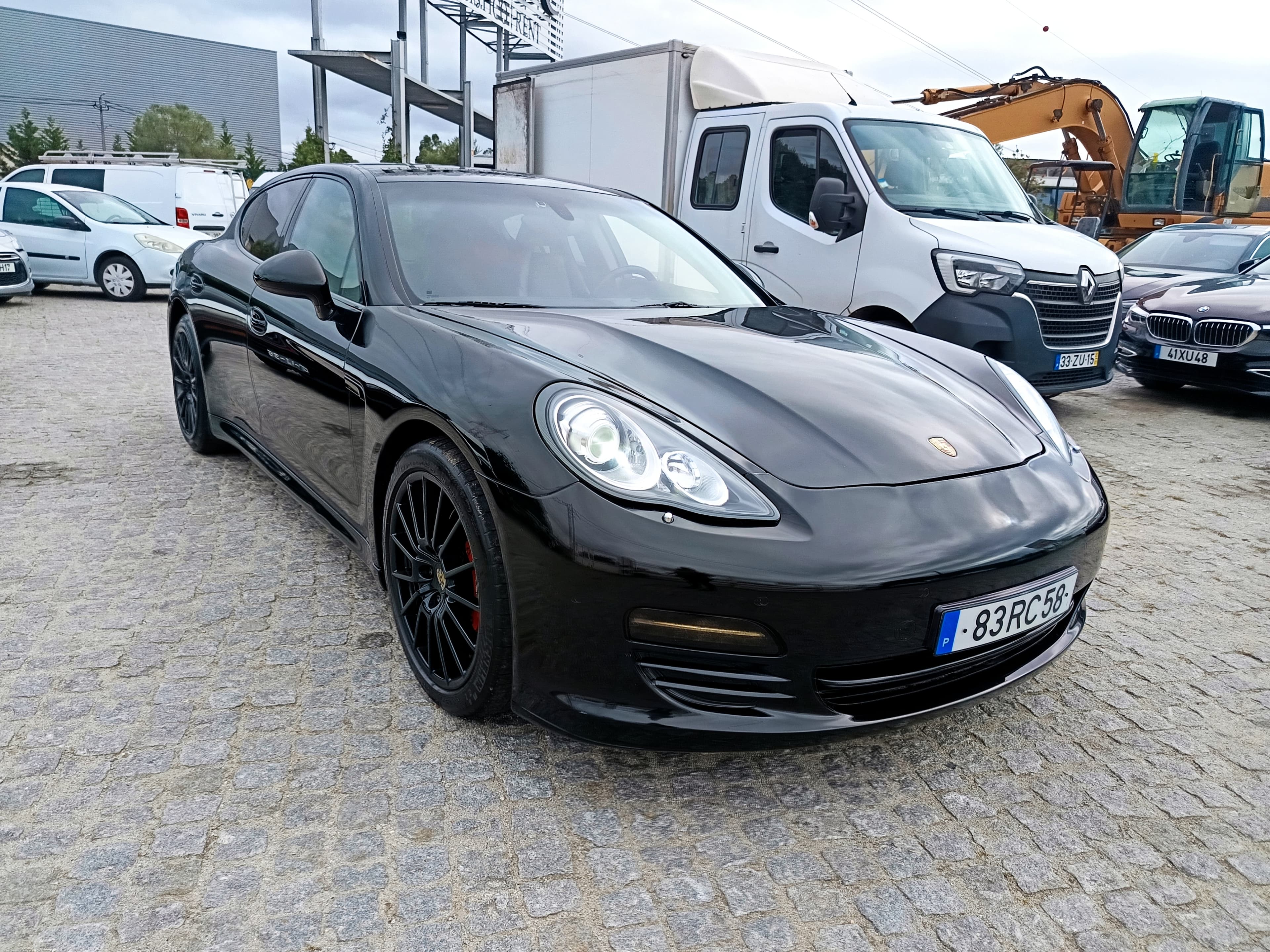 Porsche Panamera · Diesel · Ano 2011 — image 3