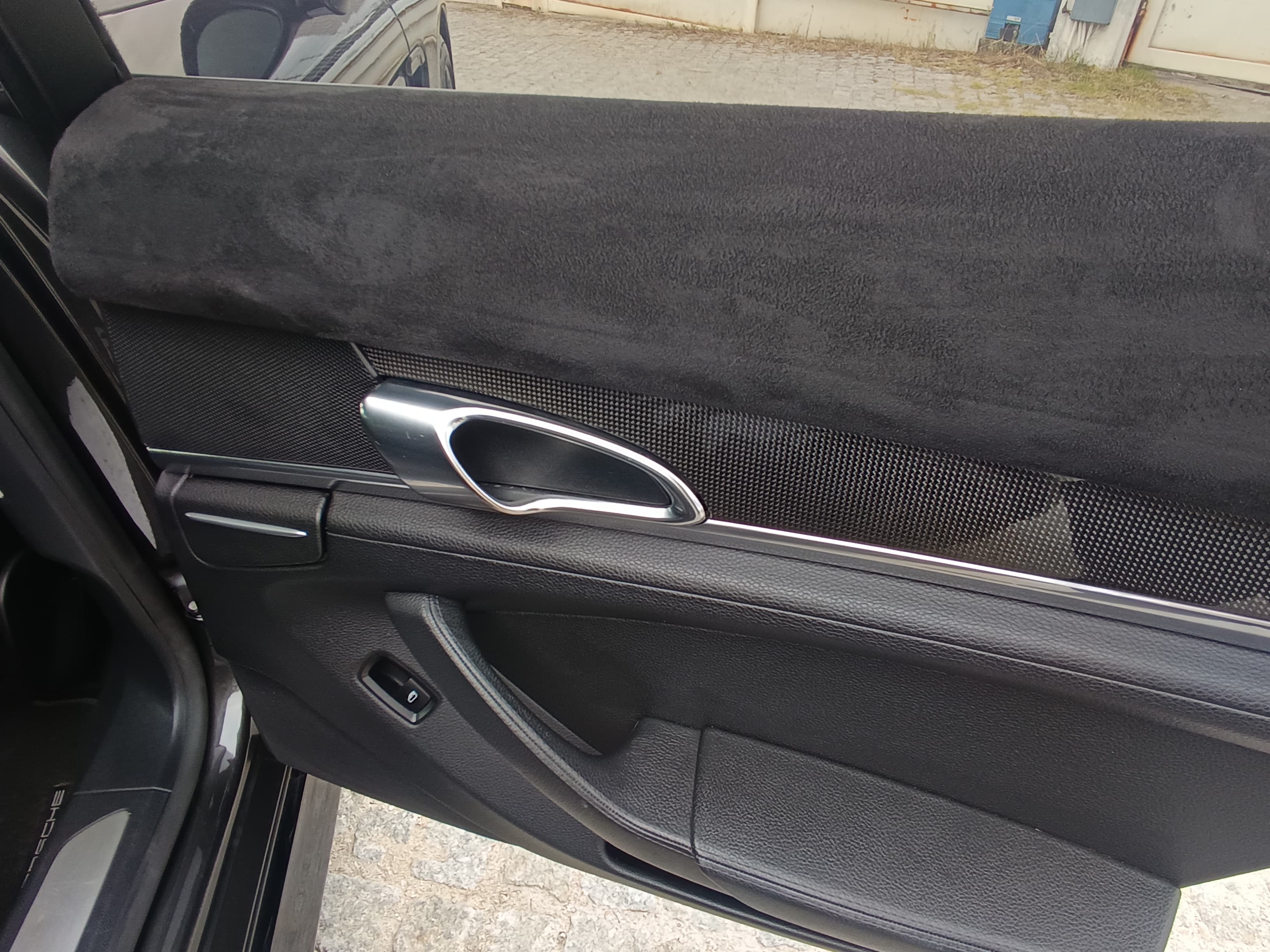 Porsche Panamera · Diesel · Ano 2011 — image 22