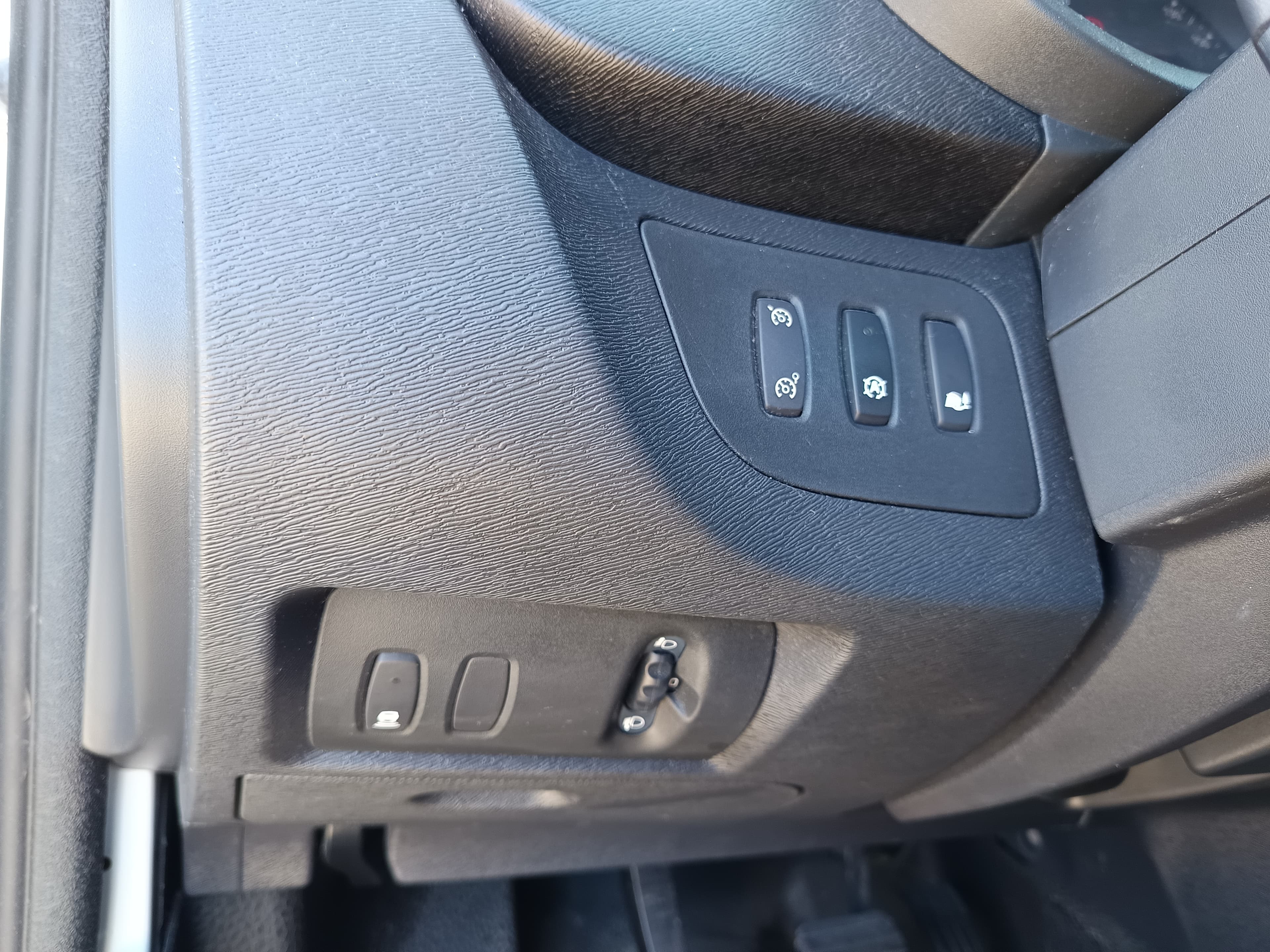 Renault Kangoo · Ano 2015 — imagem 38