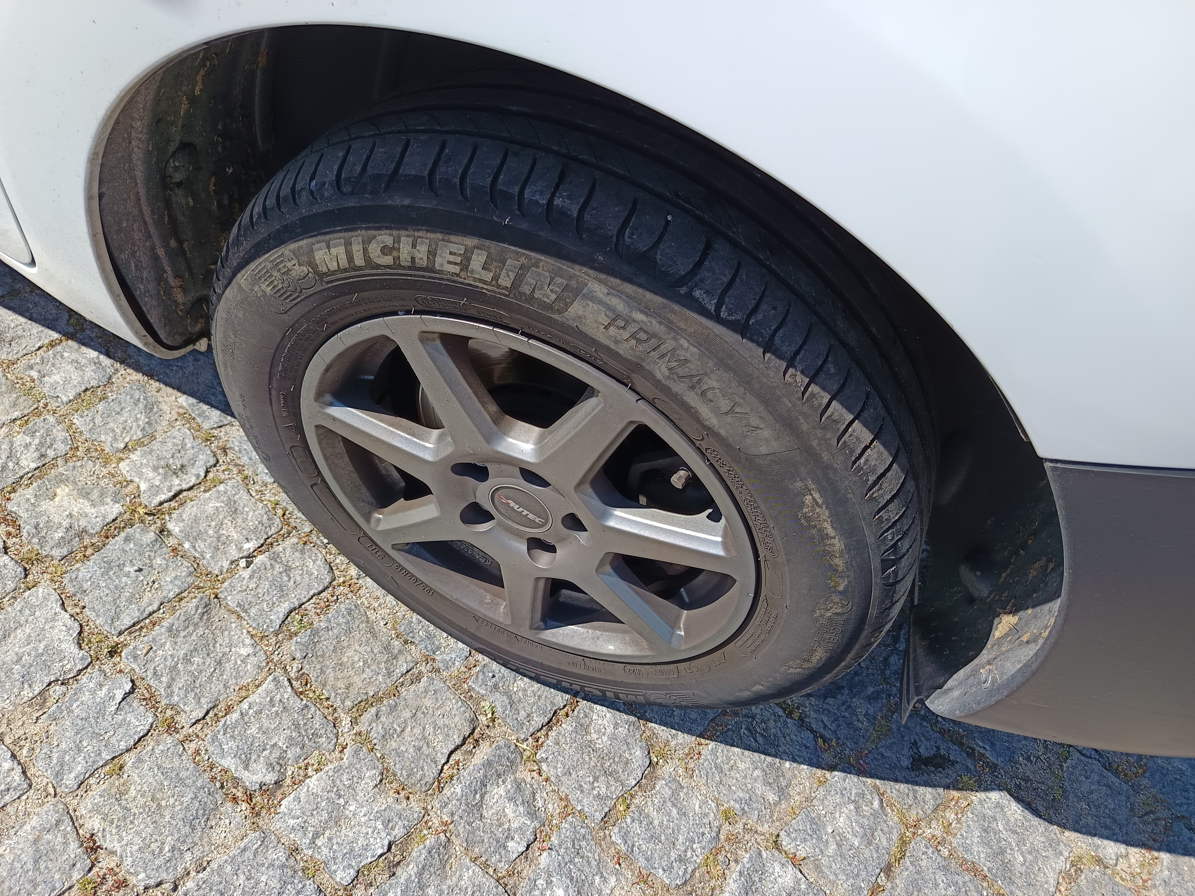 Renault Kangoo · Ano 2015 — imagem 7