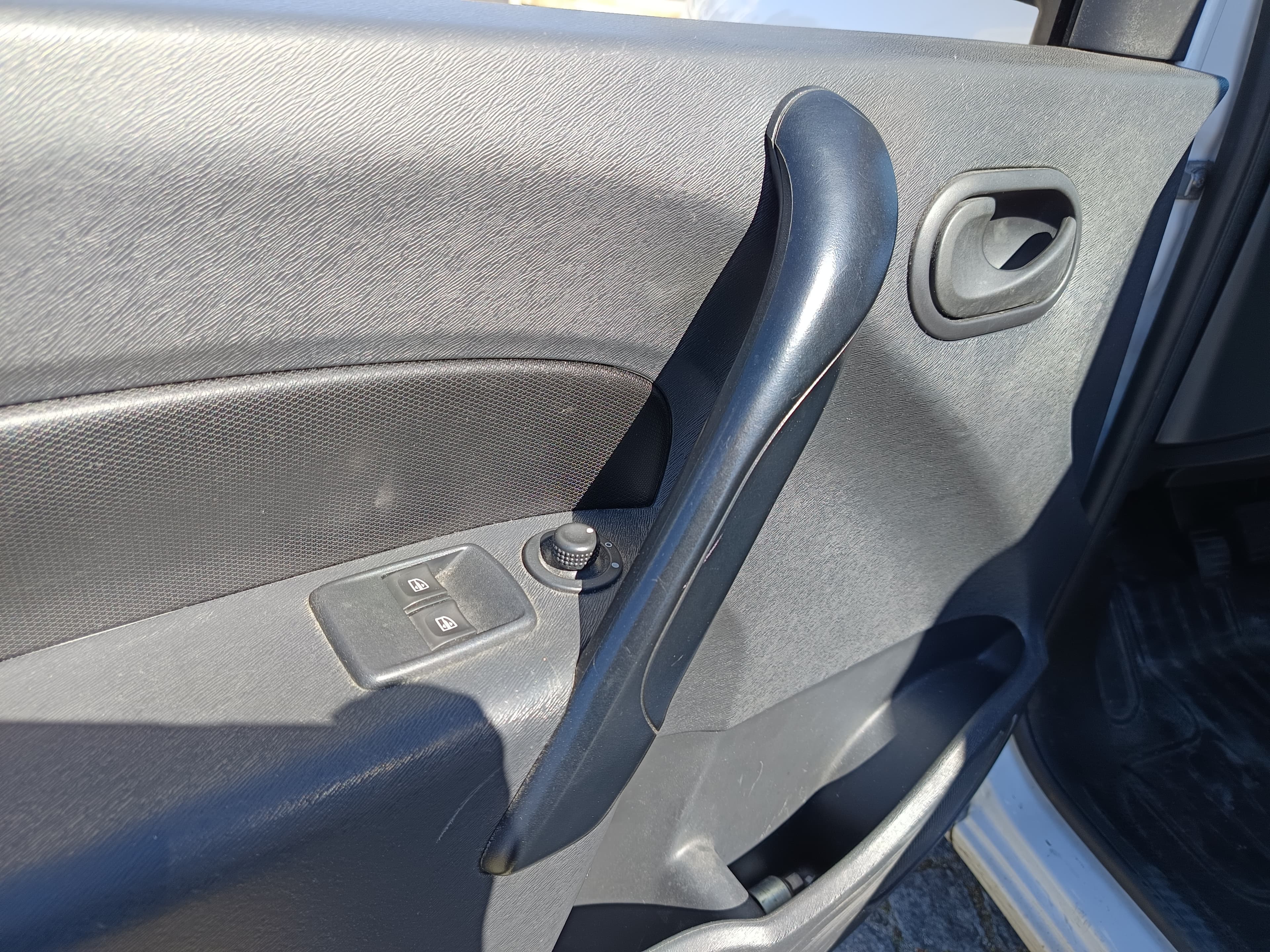 Renault Kangoo · Ano 2015 — imagem 25
