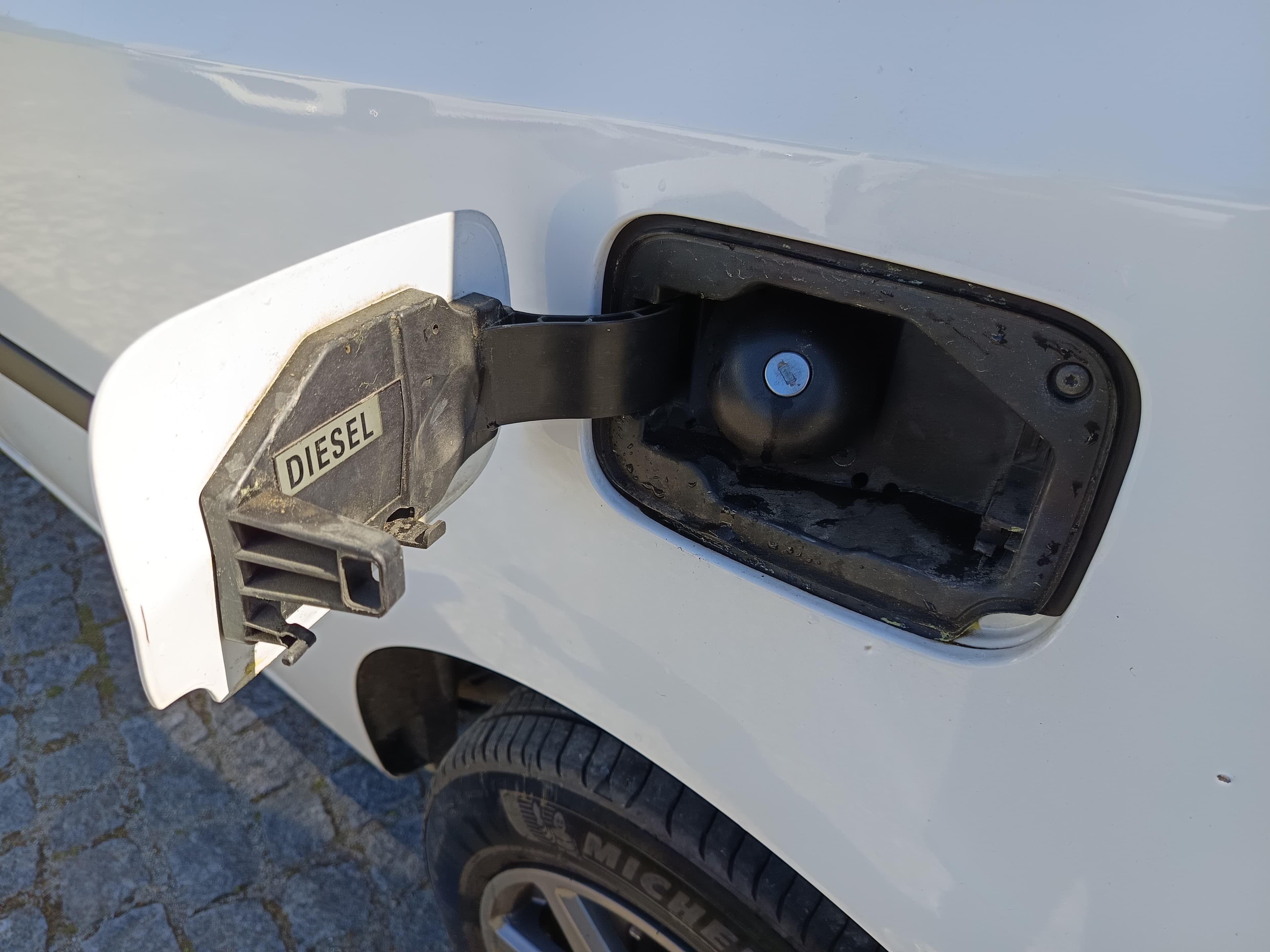 Renault Kangoo · Ano 2015 — imagem 12