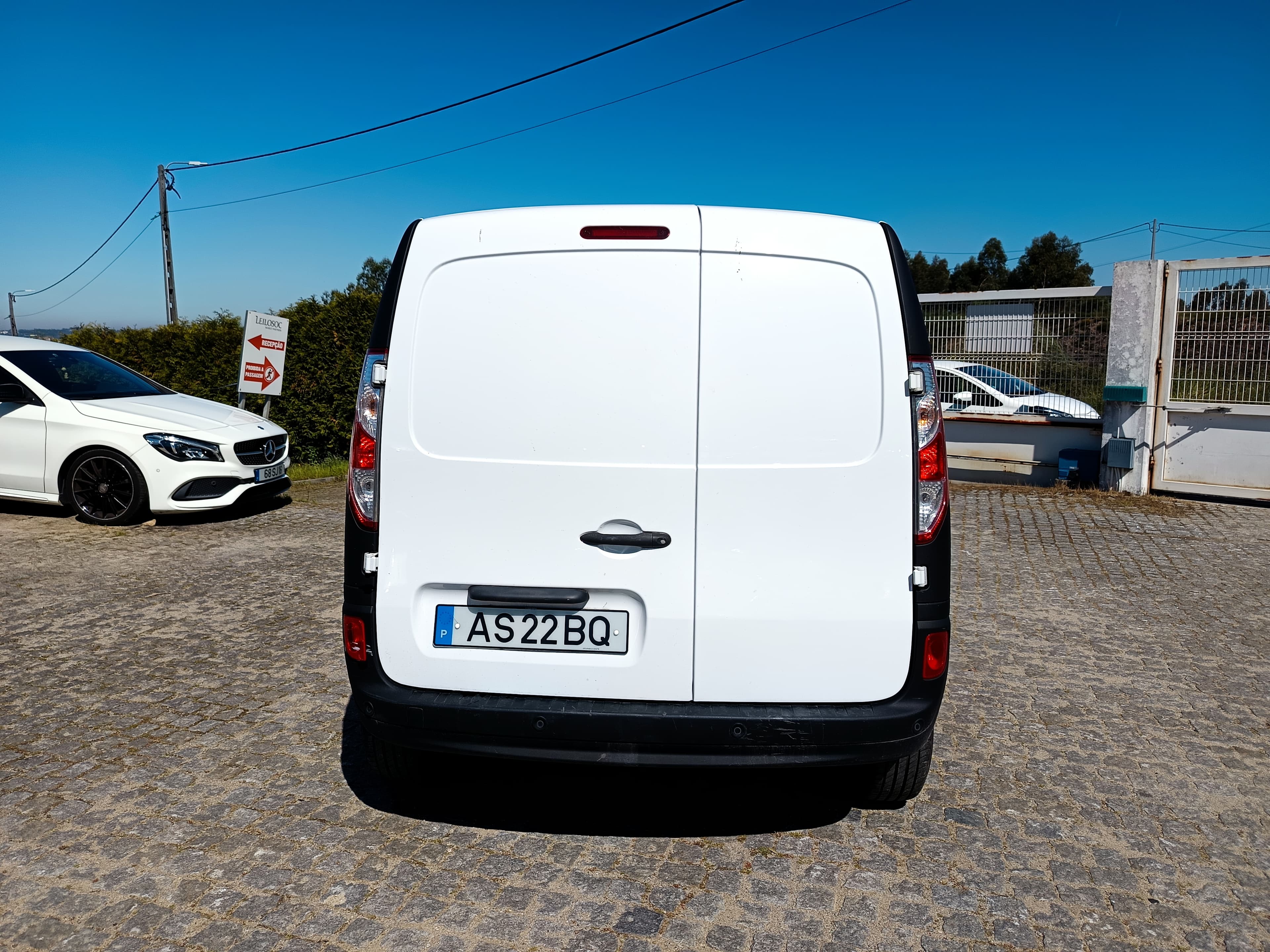 Renault Kangoo · Ano 2015 — imagem 5