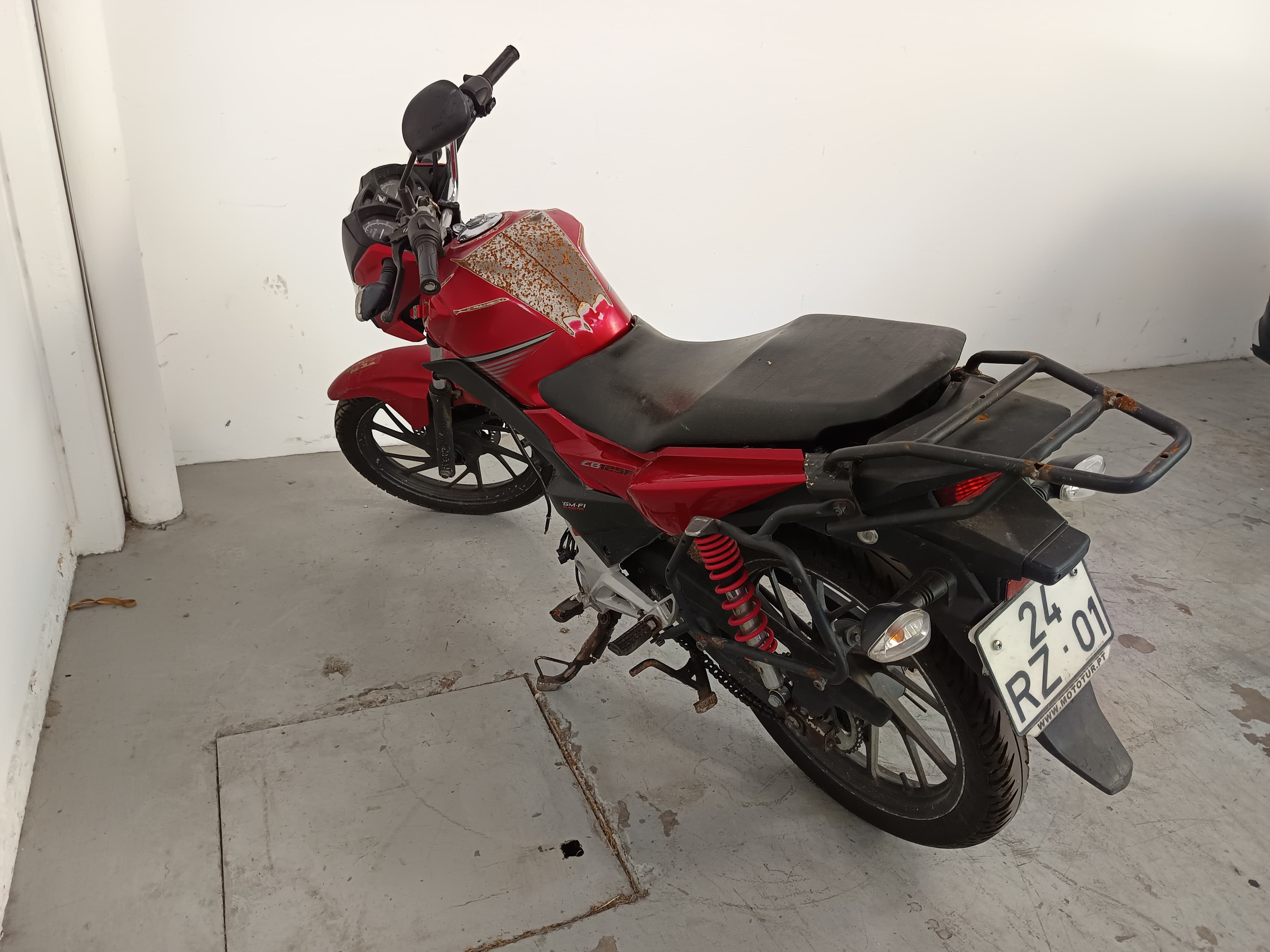 HONDA CB 125 F · Ano 2016 — image 4