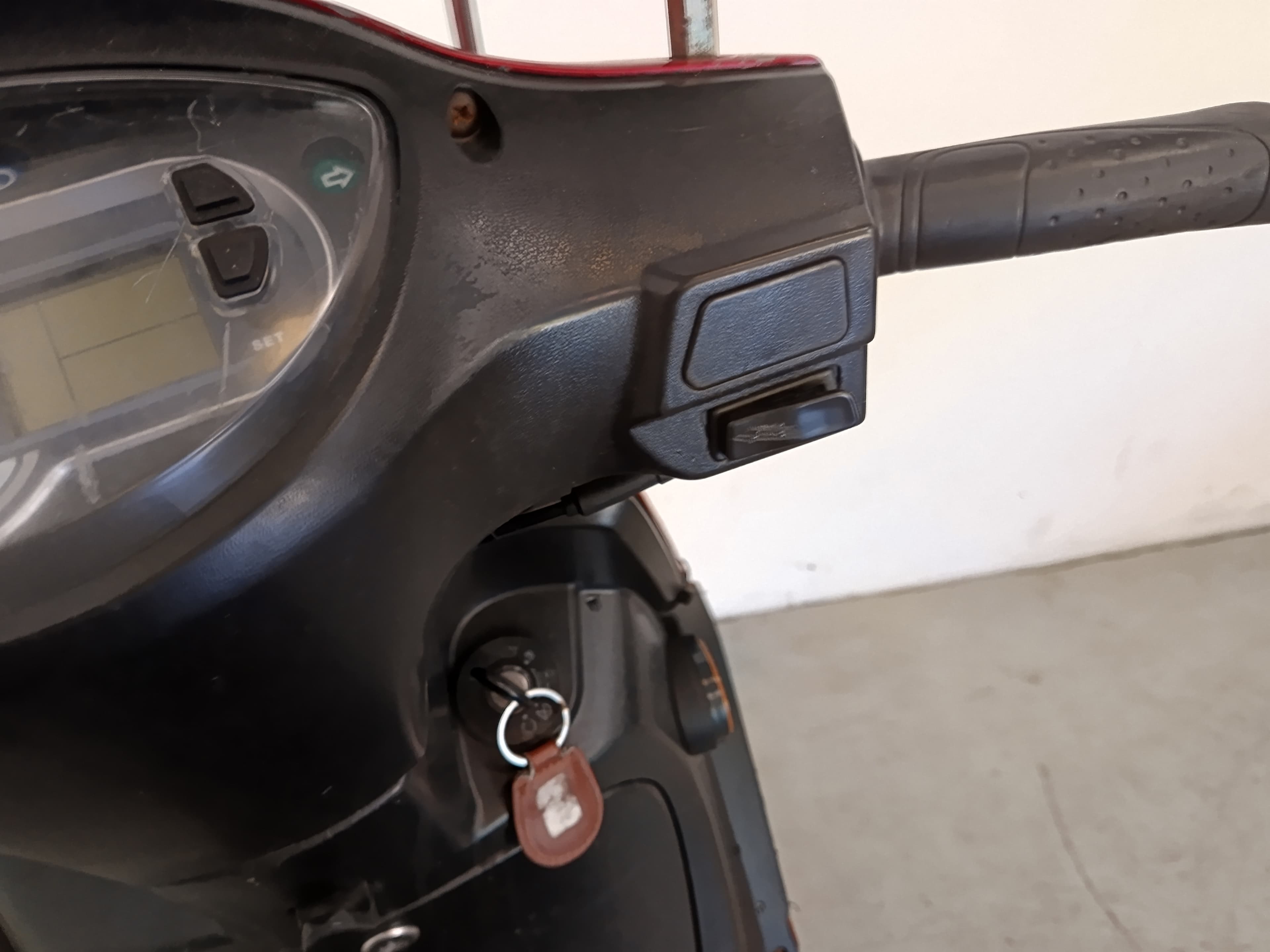 SYM Symphony 125i · Ano 2017 — image 9