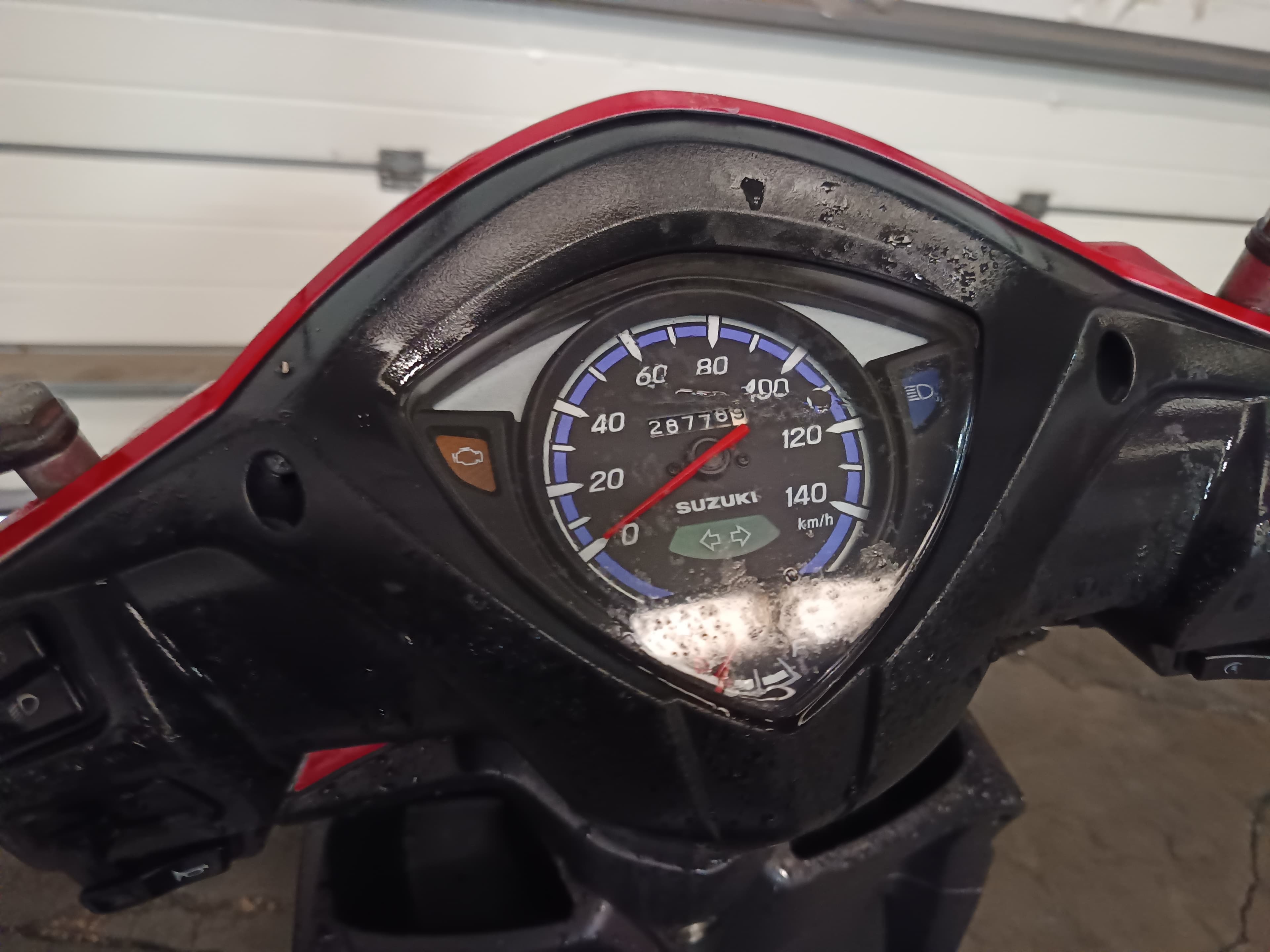 SUZUKI UK 110 Address · Ano 2016 — imagem 10