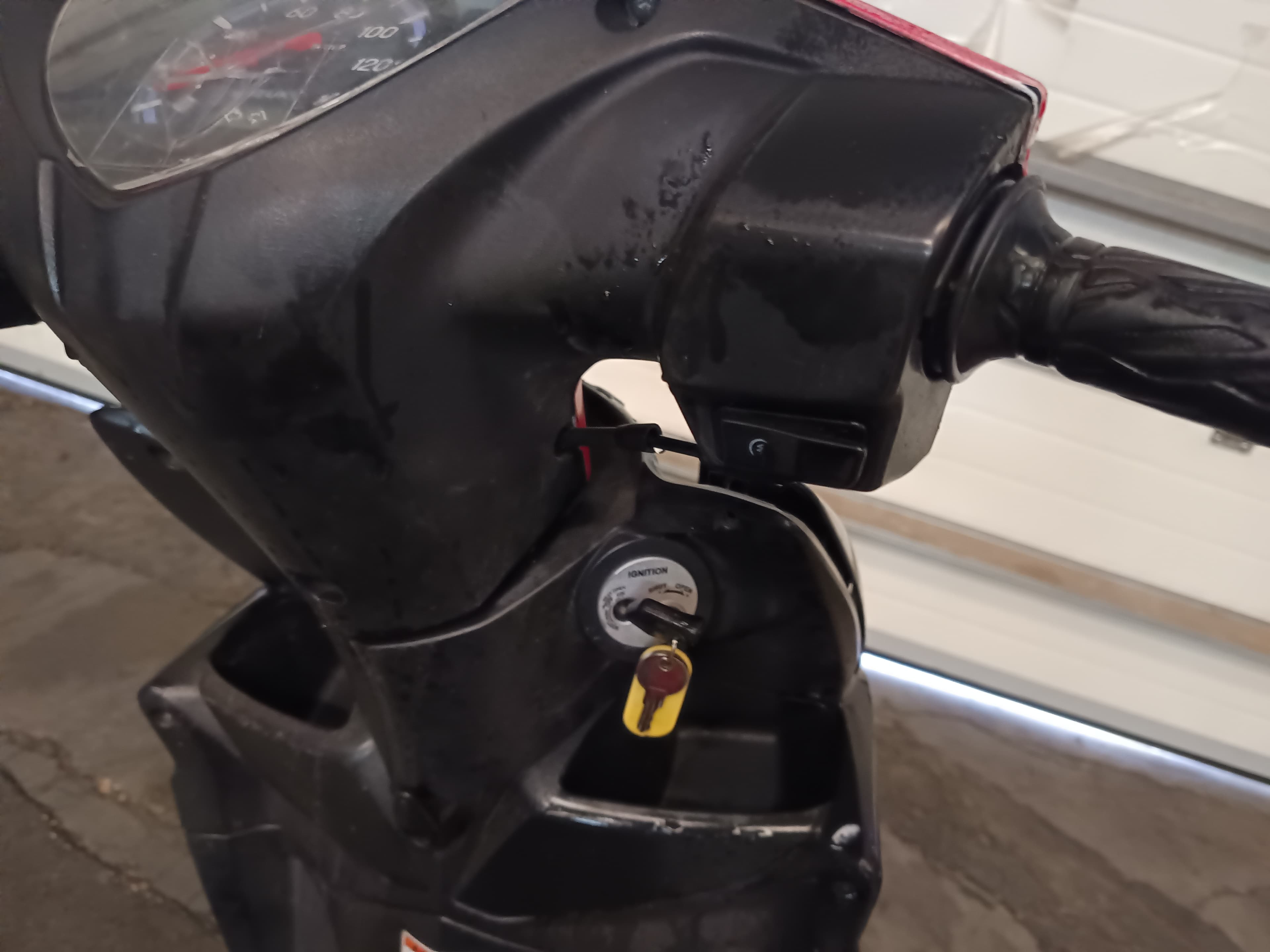 SUZUKI UK 110 Address · Ano 2016 — imagem 10