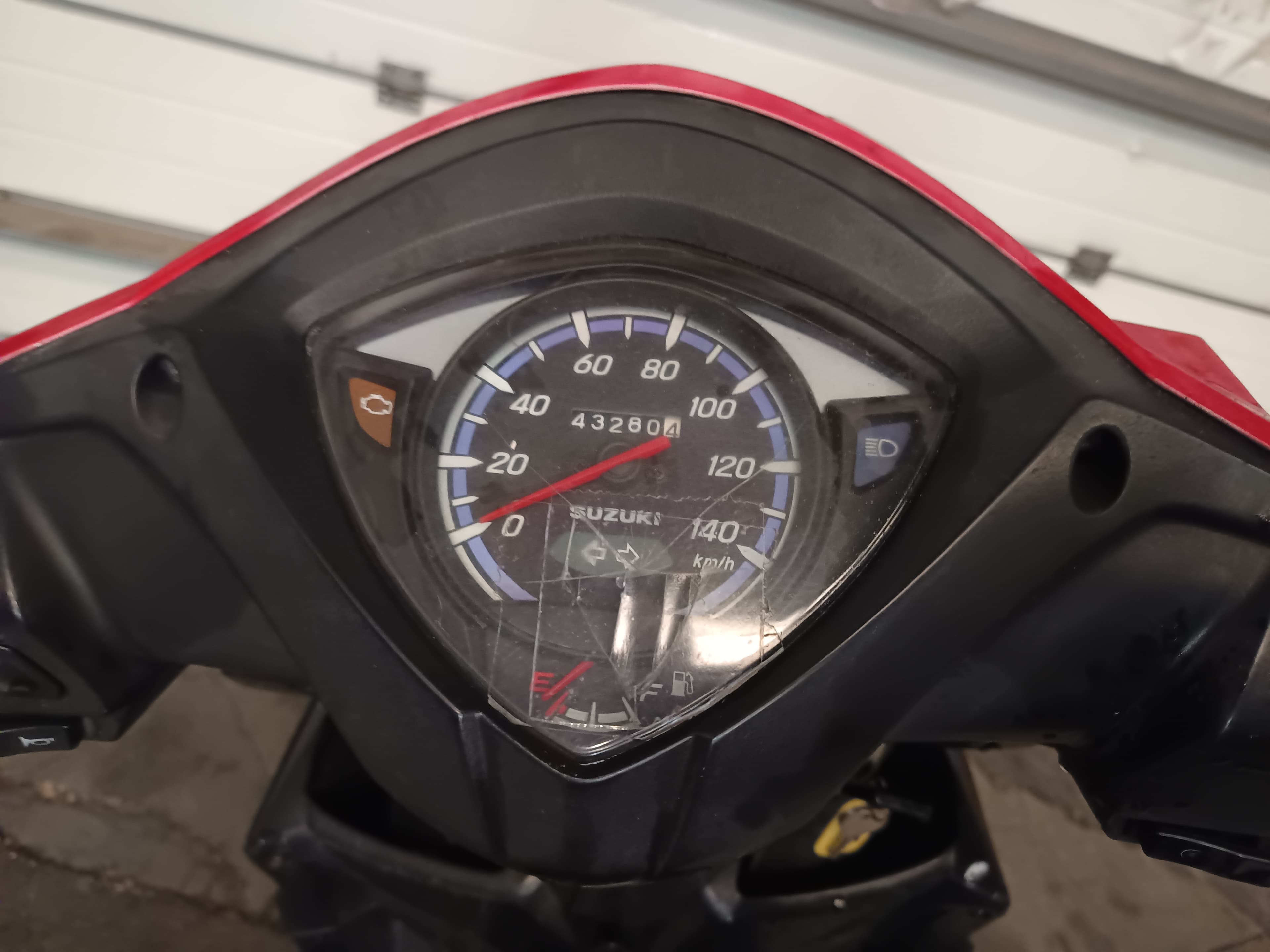 SUZUKI UK 110 Address · Ano 2016 — imagem 11