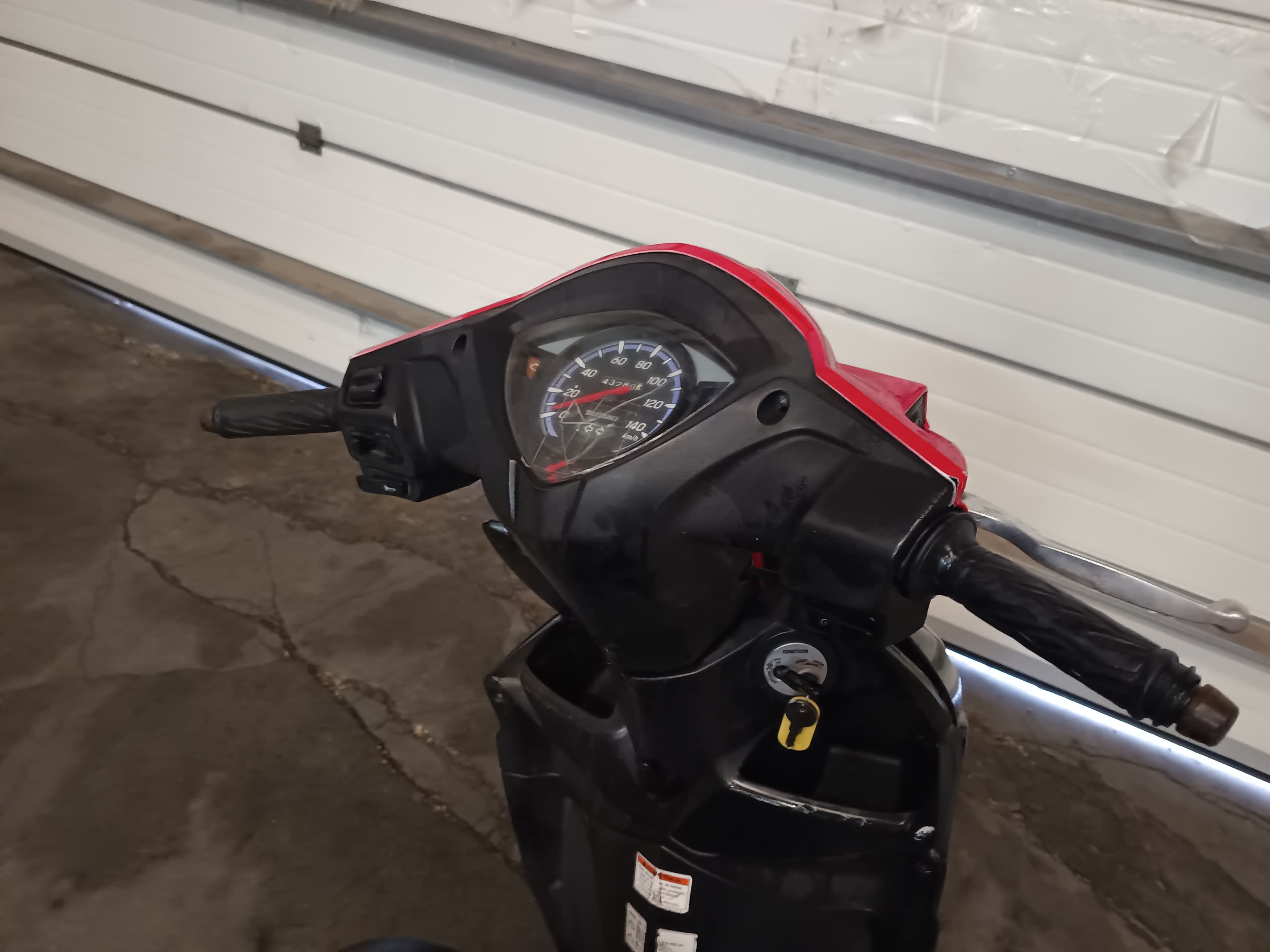 SUZUKI UK 110 Address · Ano 2016 — imagem 9
