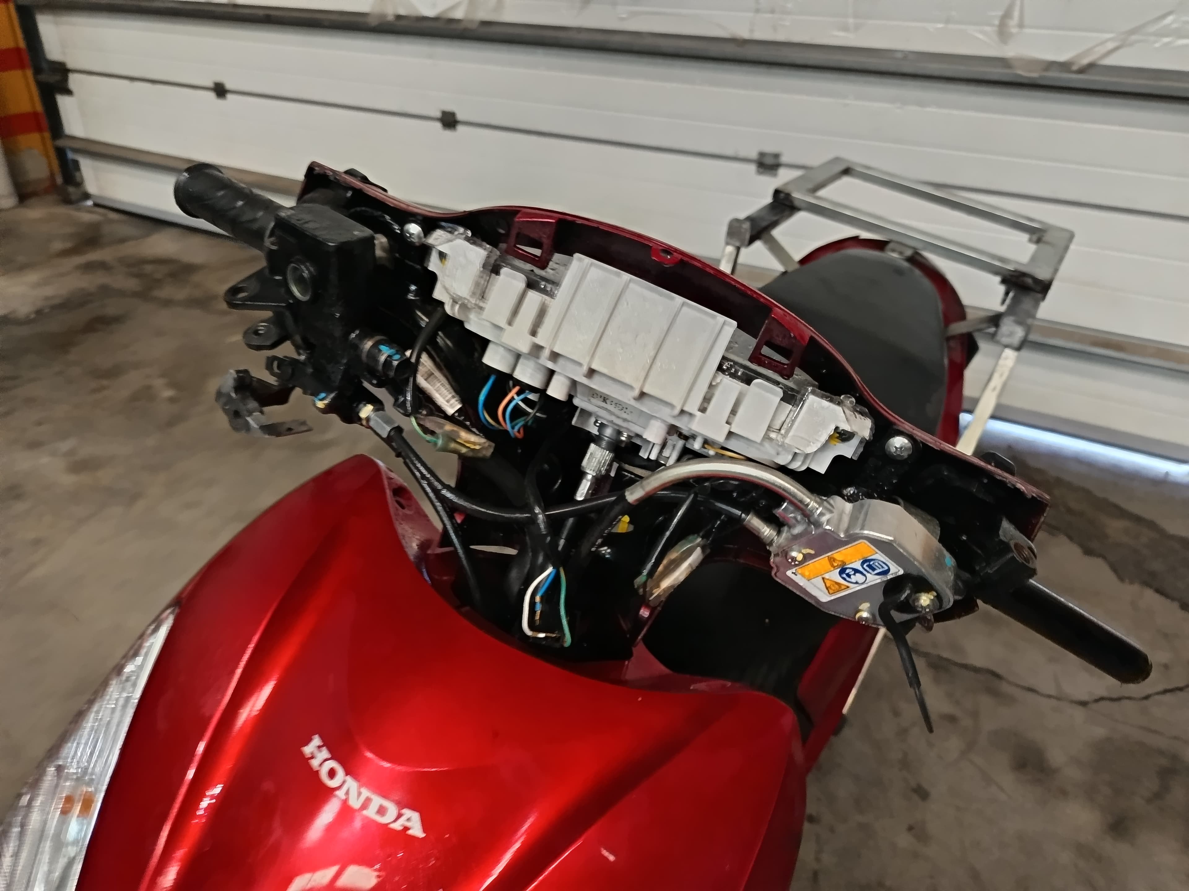 HONDA Vision NSC 110 · Ano 2019 — imagen 12
