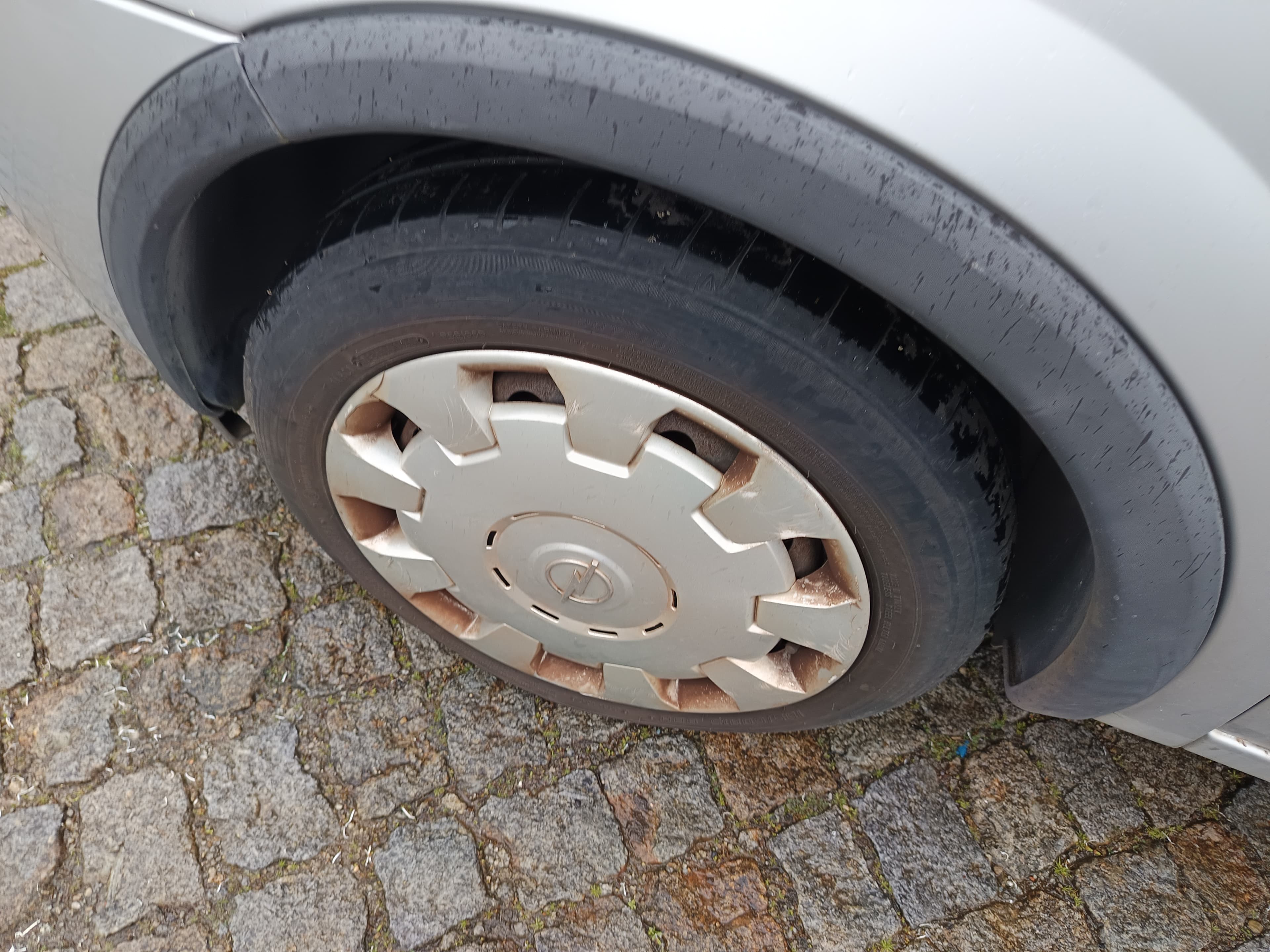 Opel Combo C Tour 1.3 CDTI · Ano 2008 — imagem 11