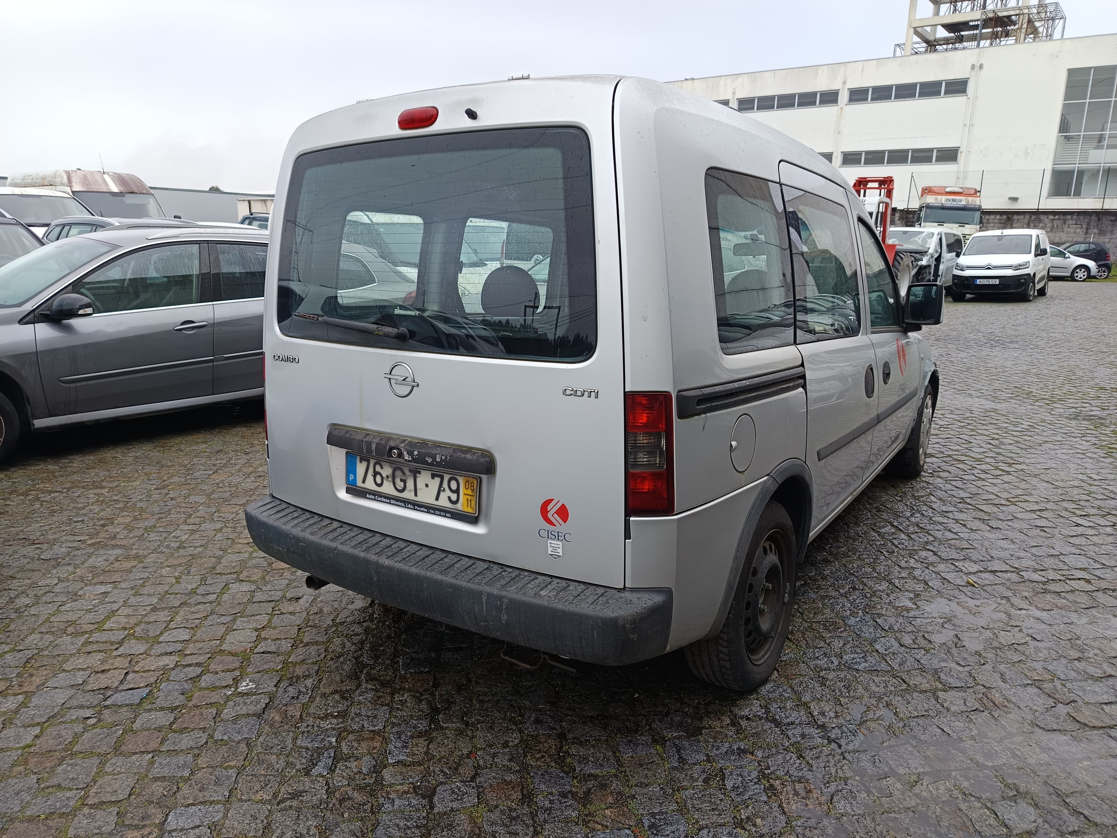 Opel Combo C Tour 1.3 CDTI · Ano 2008 — imagem 5