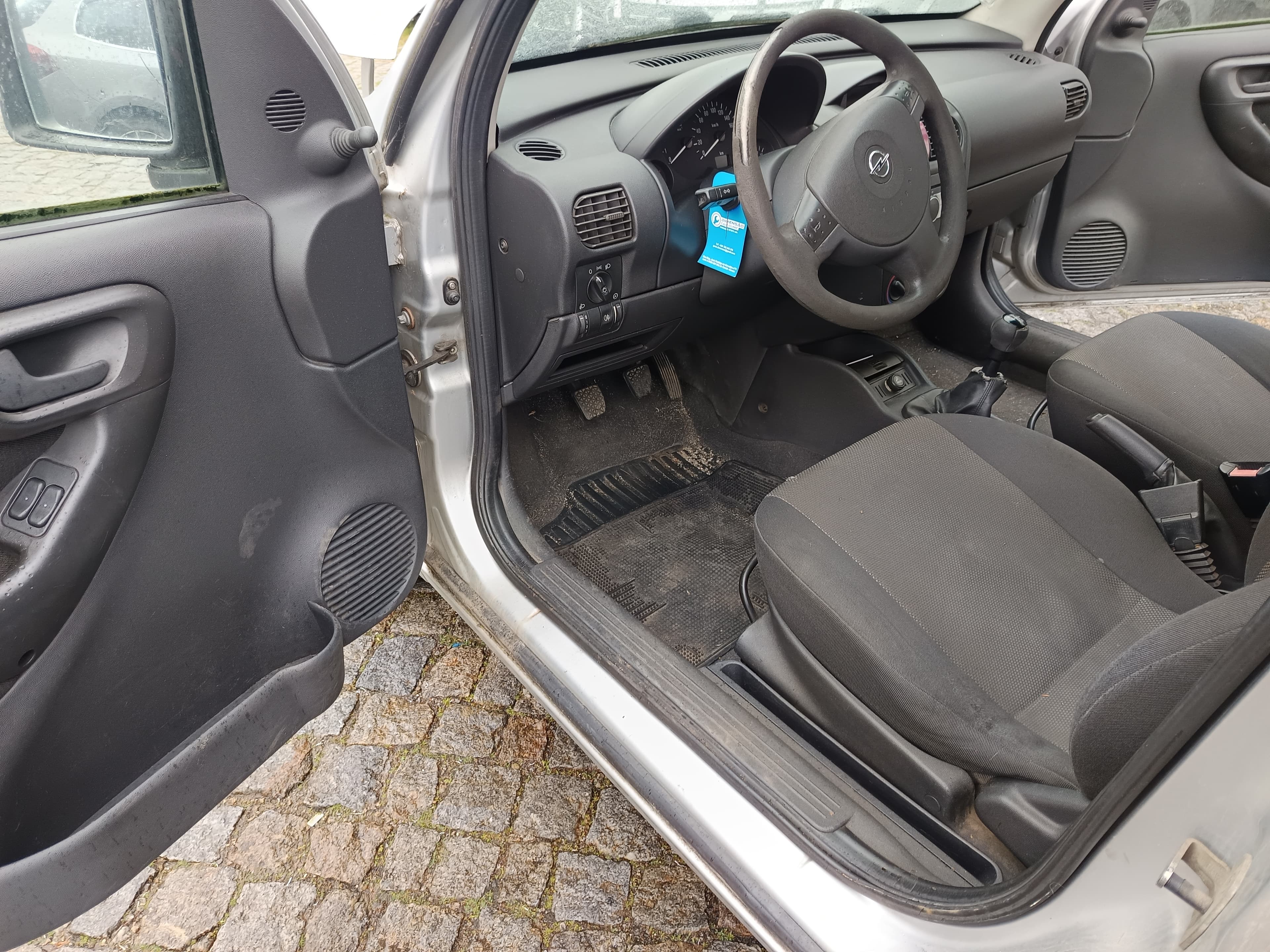 Opel Combo C Tour 1.3 CDTI · Ano 2008 — imagem 22