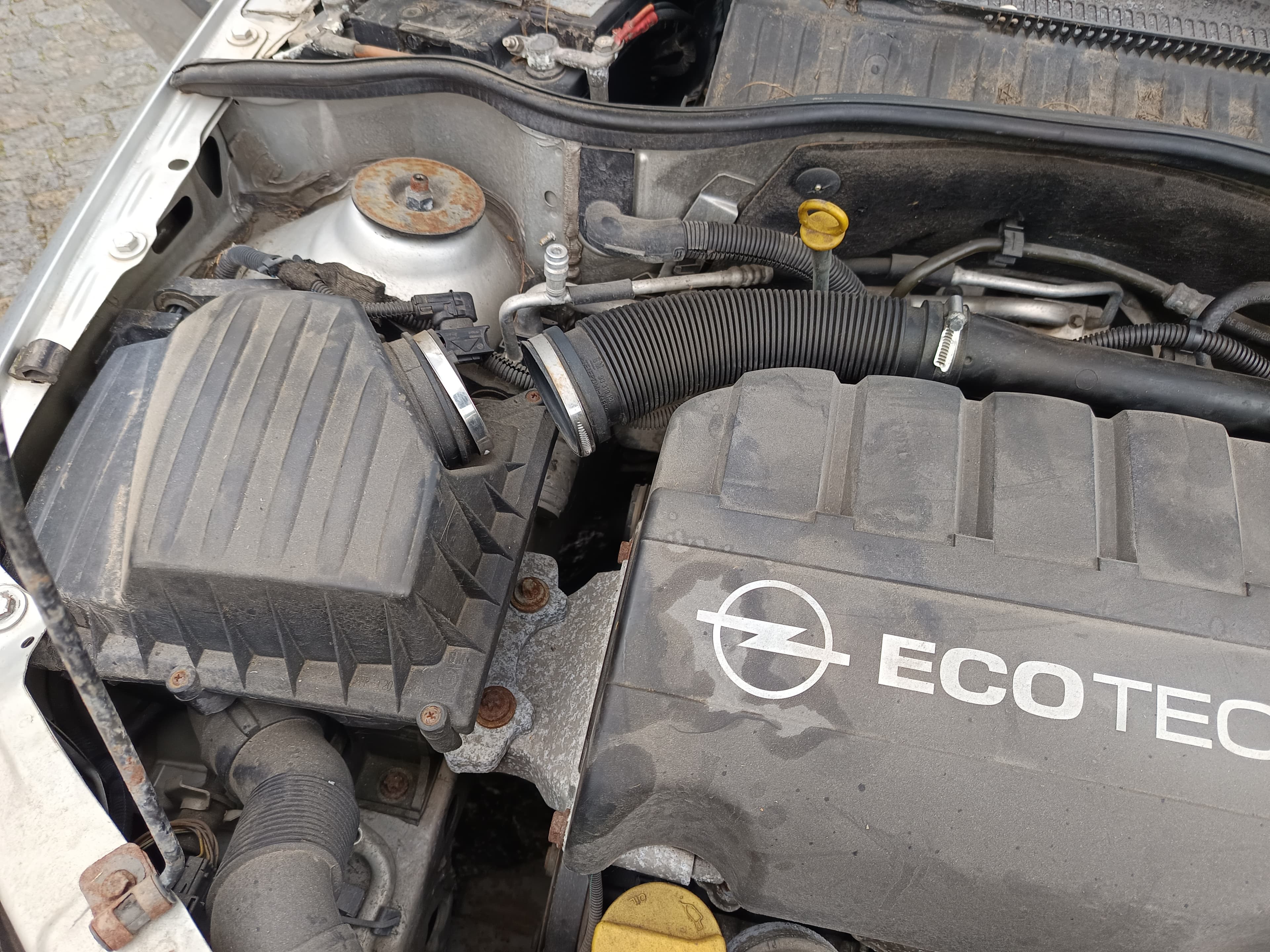Opel Combo C Tour 1.3 CDTI · Ano 2008 — imagem 15