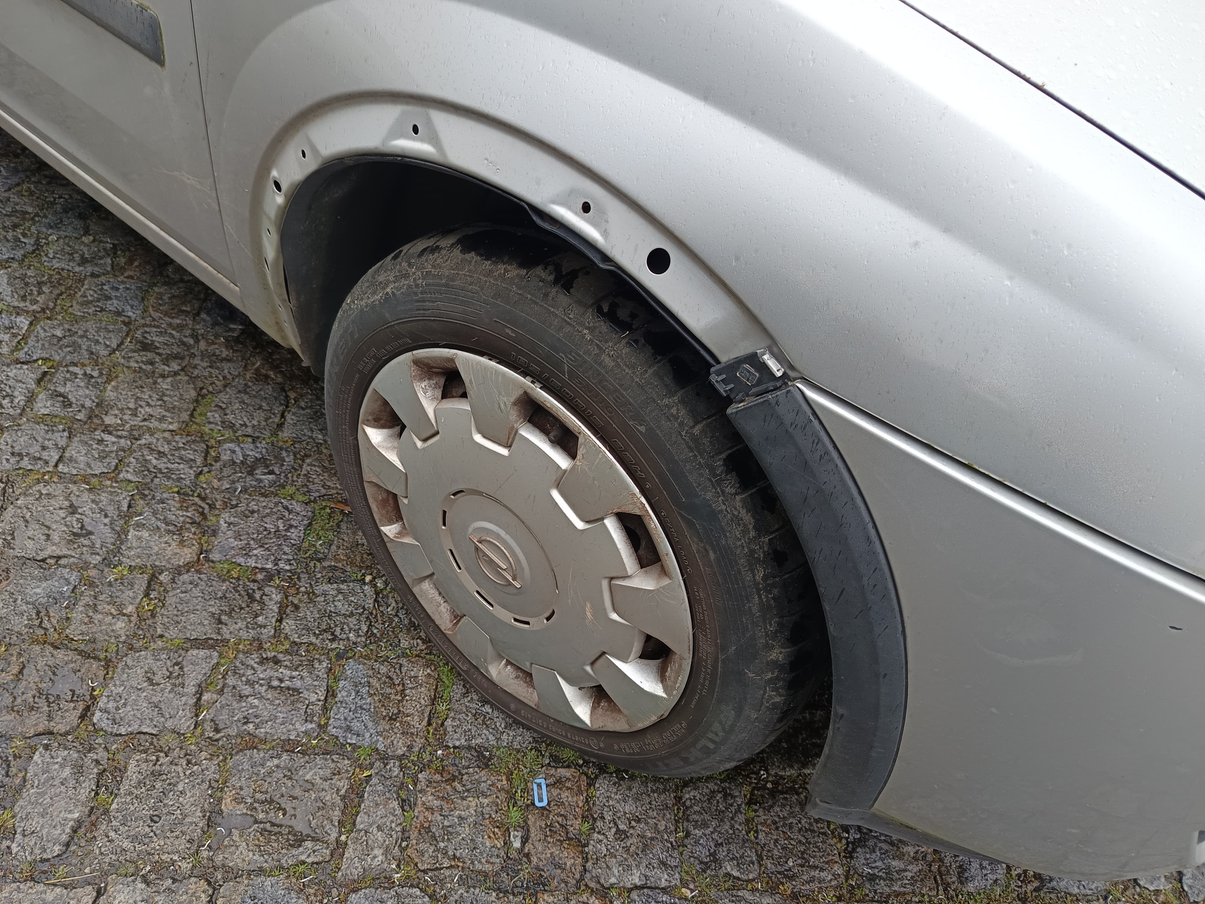 Opel Combo C Tour 1.3 CDTI · Ano 2008 — imagem 12