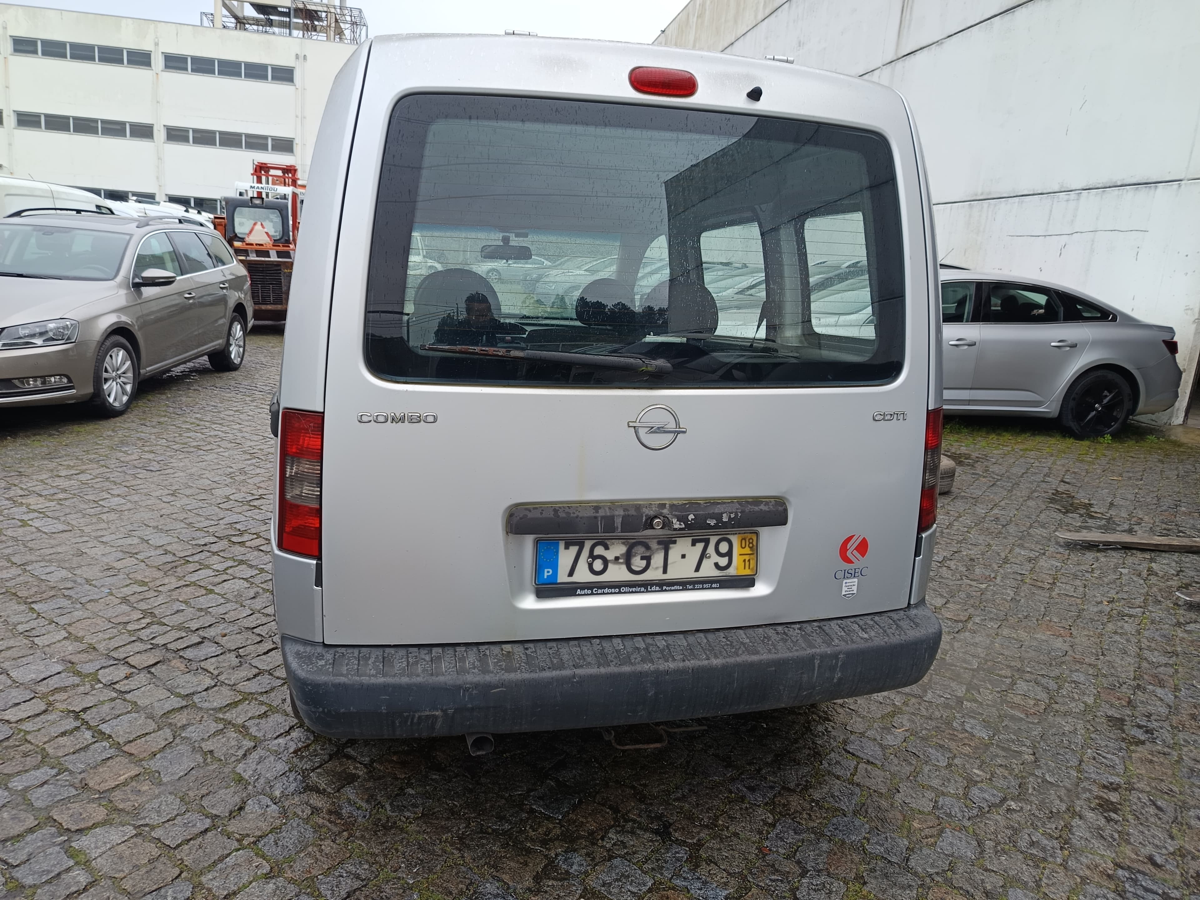 Opel Combo C Tour 1.3 CDTI · Ano 2008 — imagem 6