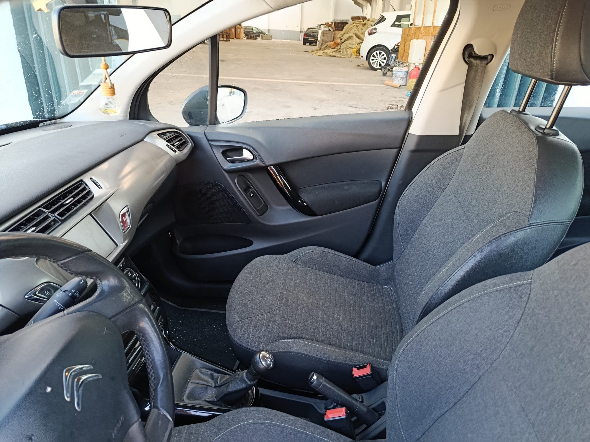 Citroën C3 · Ano 2016 — imagen 14