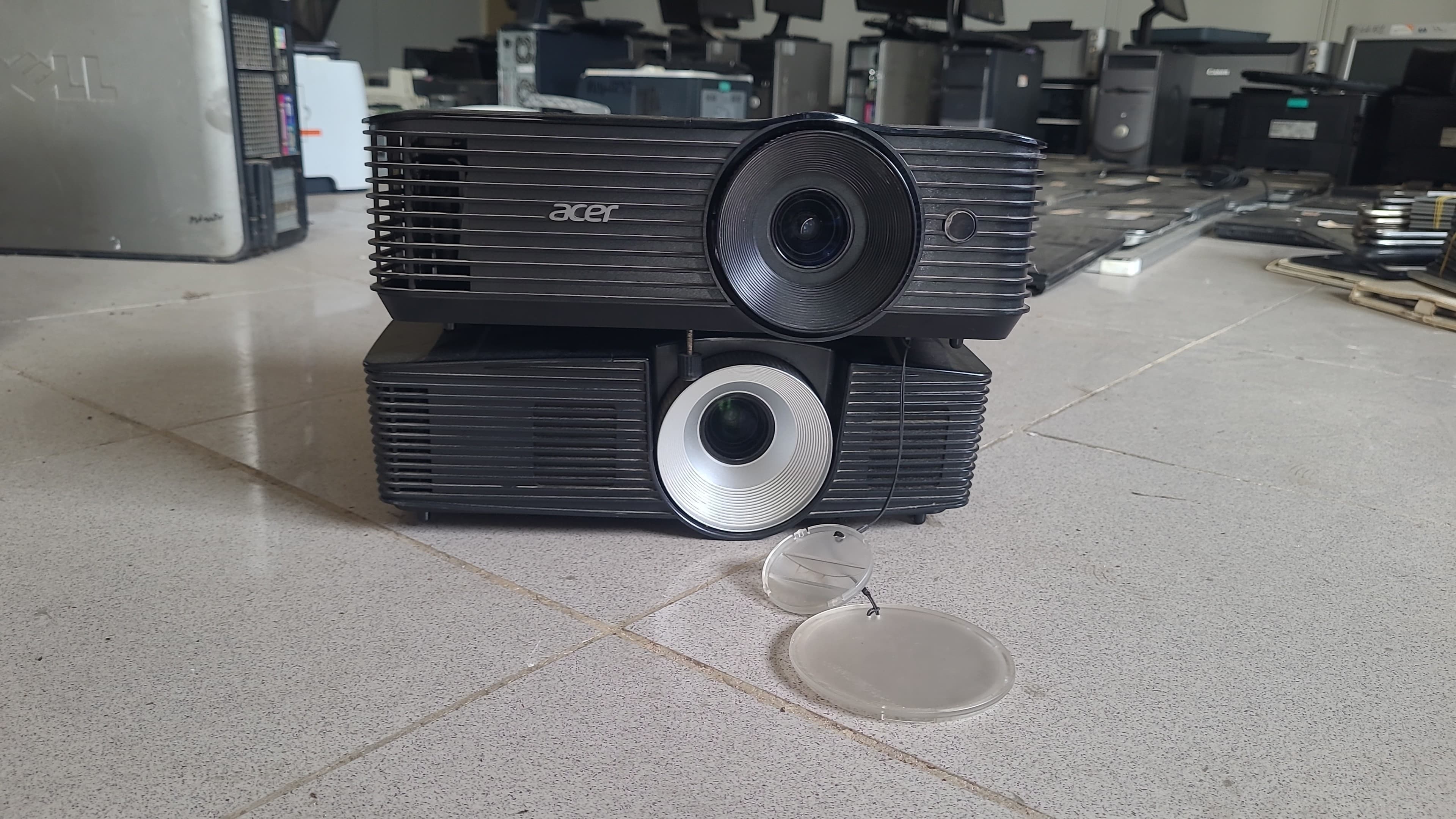Projecores