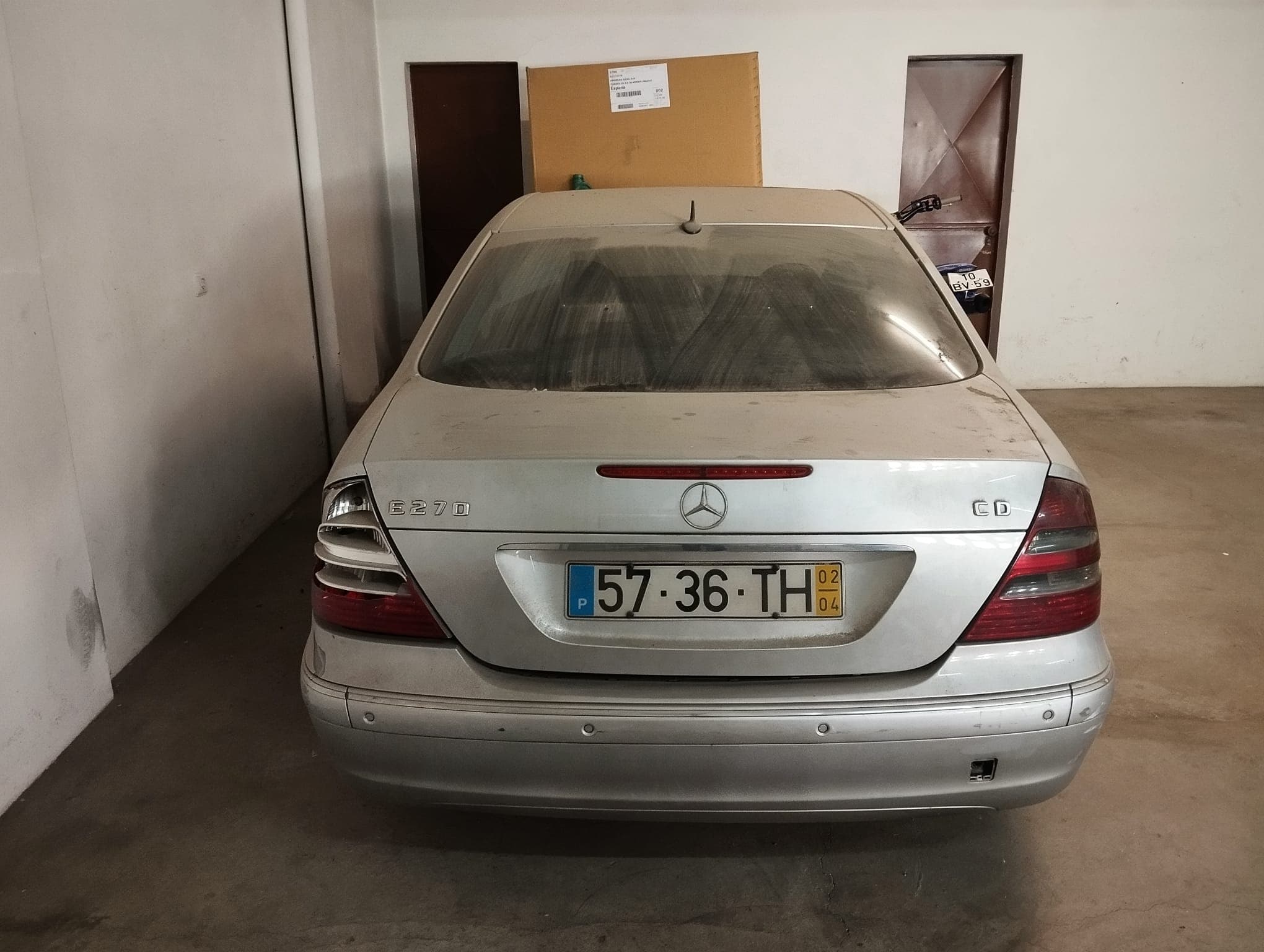 Mercedes-Benz E270 CDI 2.7 · Ano 2002 — image 2