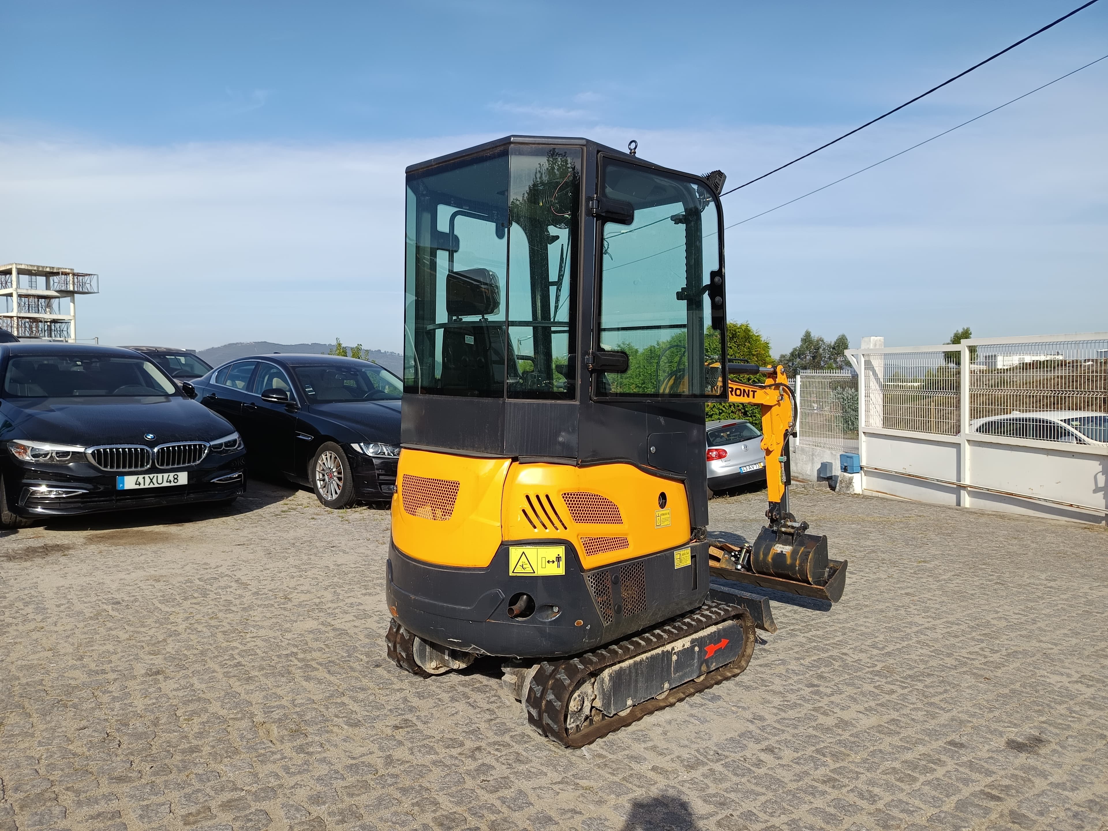 Mini Giratória Infront YFE16 · Ano 2022 — imagen 3