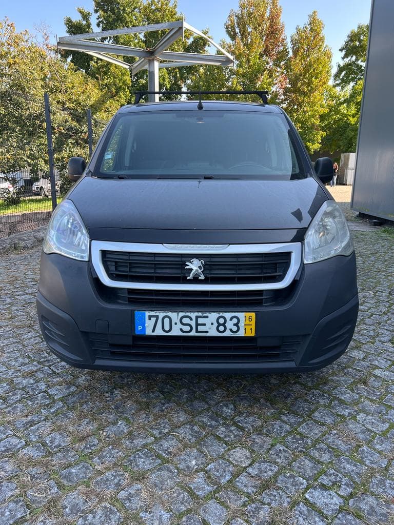 Peugeot Partner · Ano 2016    70-SE-83 — imagem 1