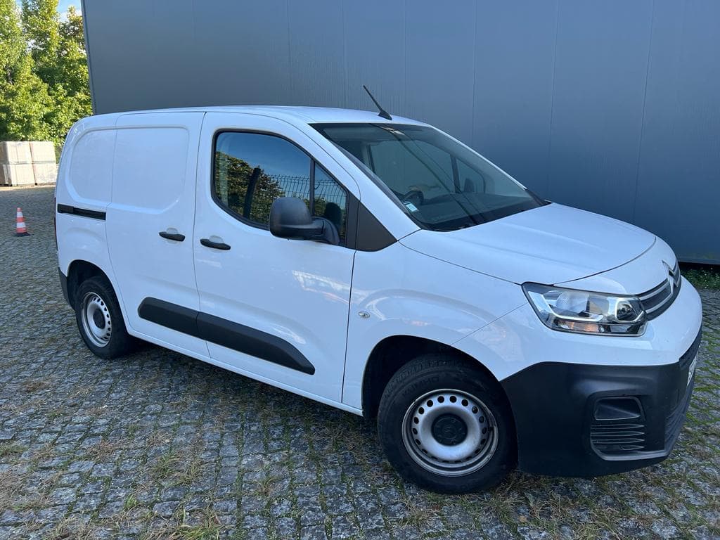 Citroën Berlingo · Ano 2019   54-ZF-99 — imagen 1