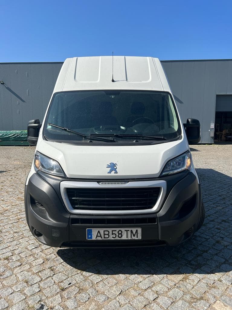 Peugeot Boxer · Ano 2020   AB-58-TM — imagem 1