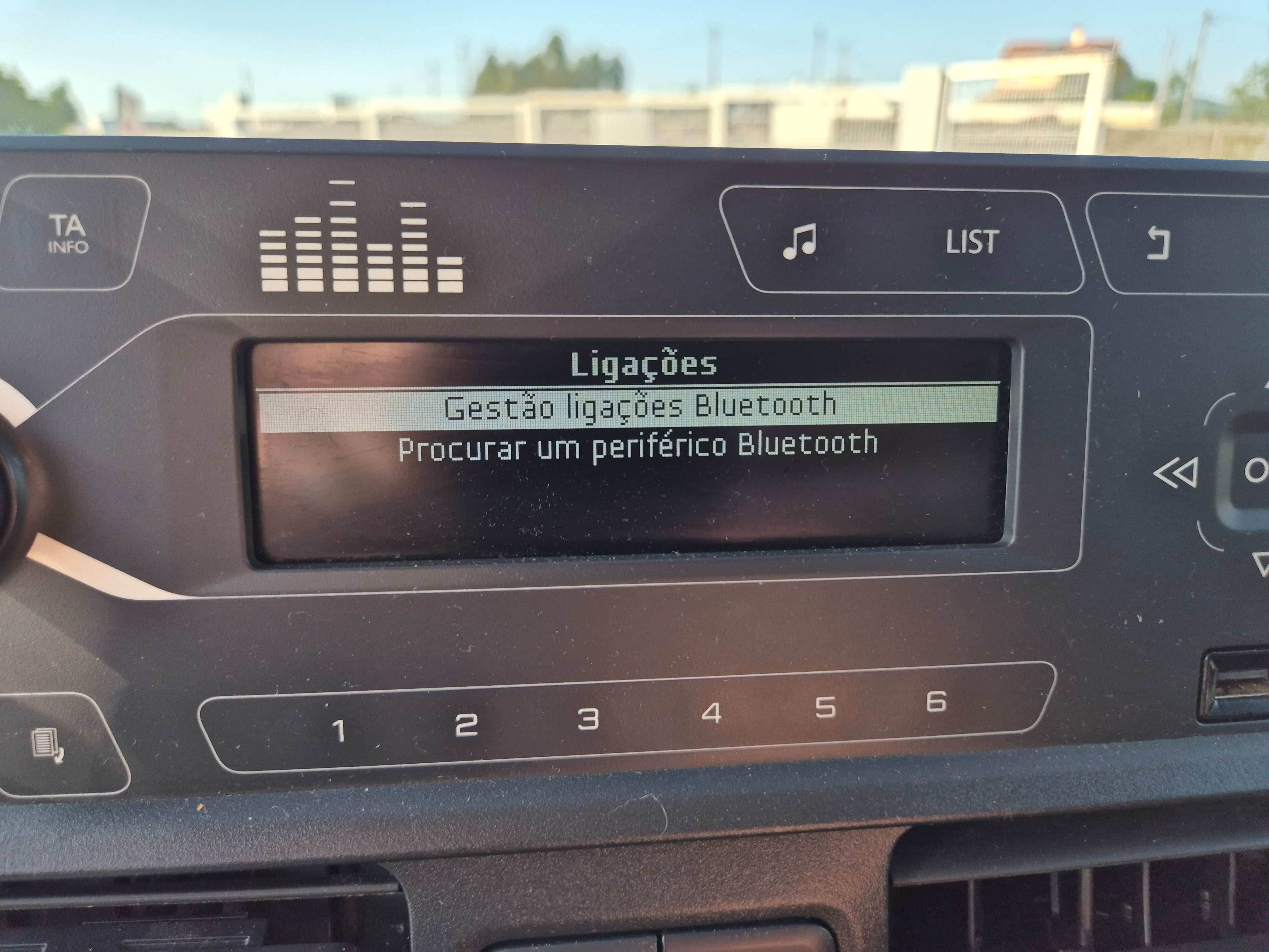 Peugeot Partner 1.5 Blue HDI XL · Ano 2020 — imagem 37