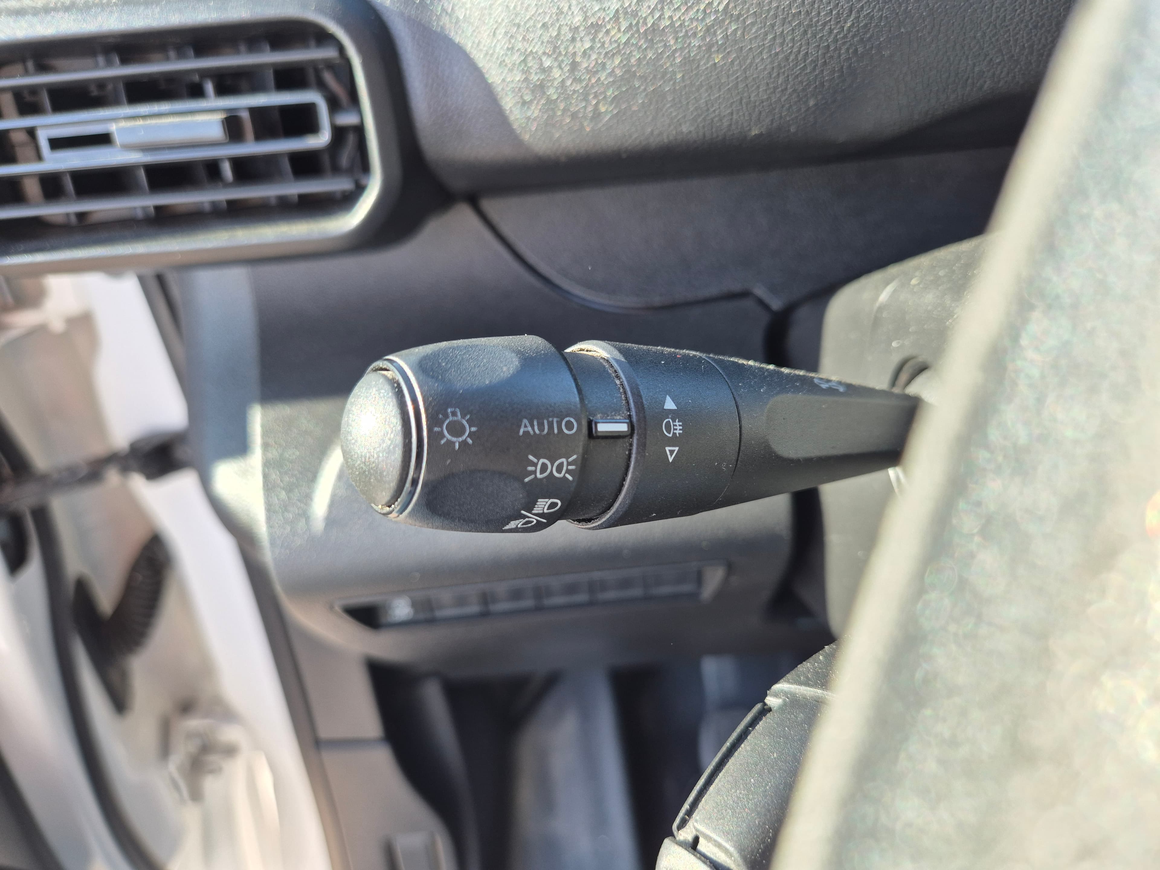 Peugeot Partner 1.5 Blue HDI XL · Ano 2020 — imagem 26
