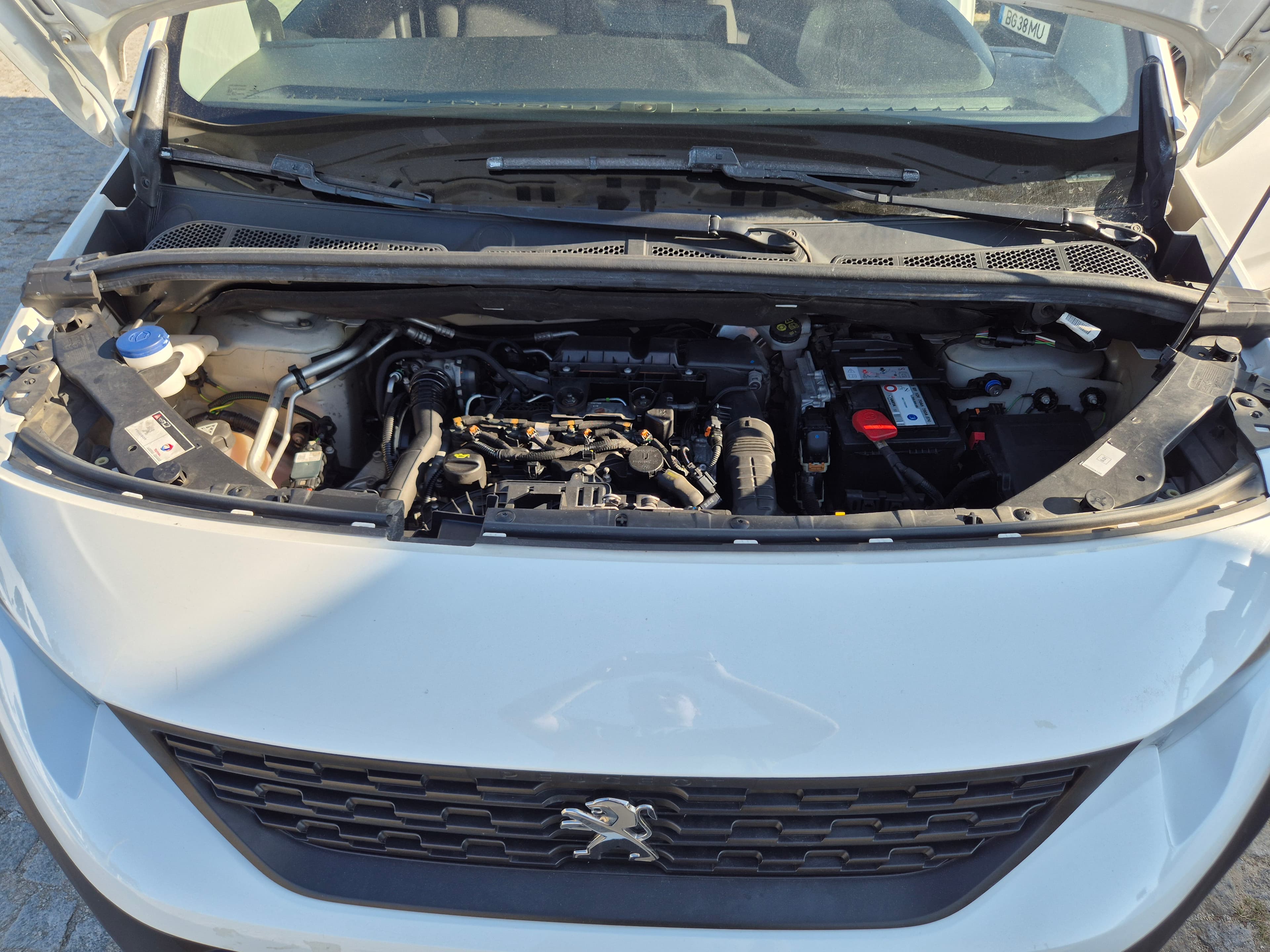 Peugeot Partner 1.5 Blue HDI XL · Ano 2020 — imagem 41