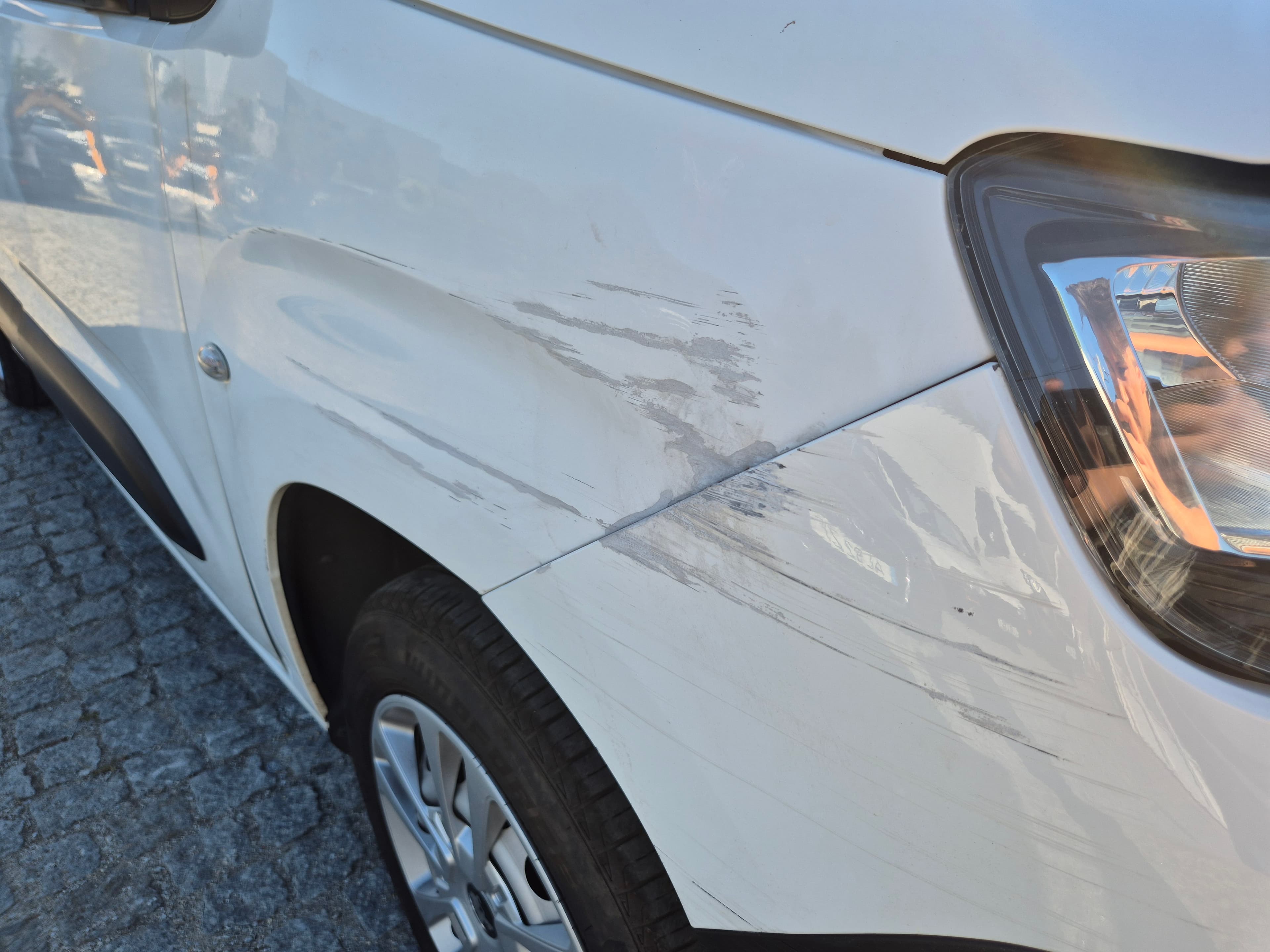 Peugeot Partner 1.5 Blue HDI XL · Ano 2020 — imagem 45