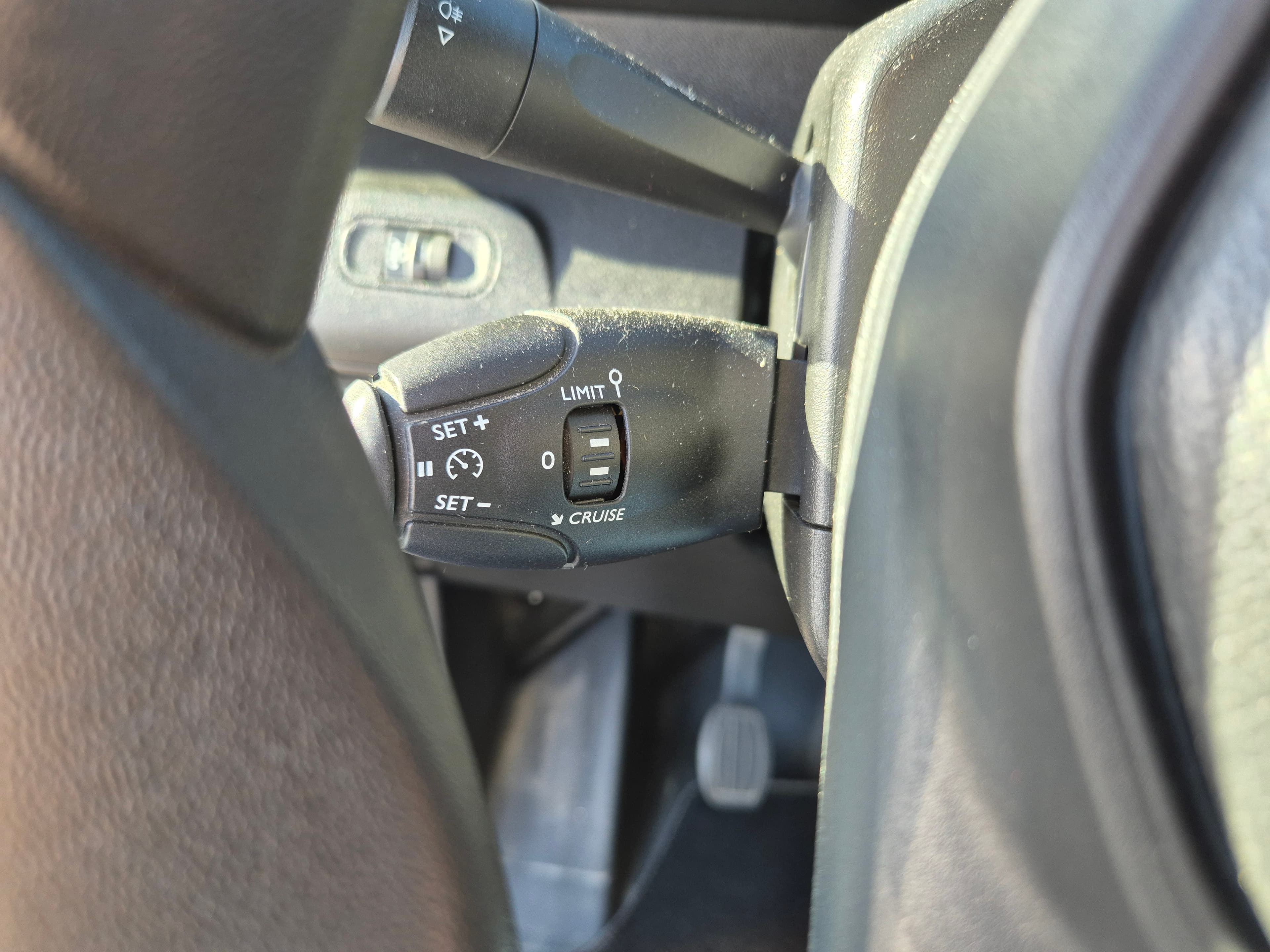 Peugeot Partner 1.5 Blue HDI XL · Ano 2020 — imagem 27