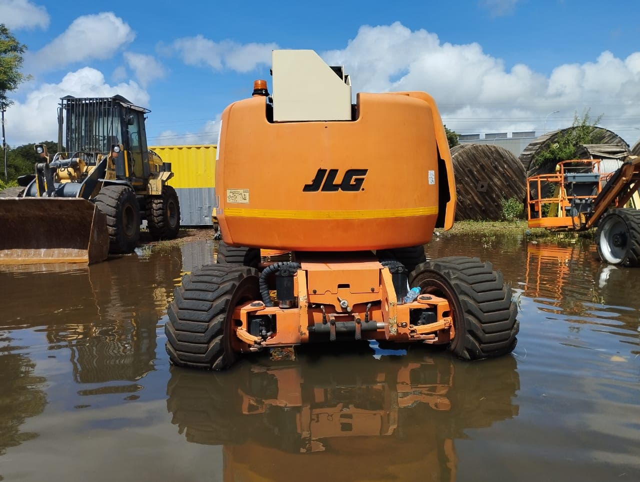 Plataforma Elevatória - JLG/450AJ — imagen 4
