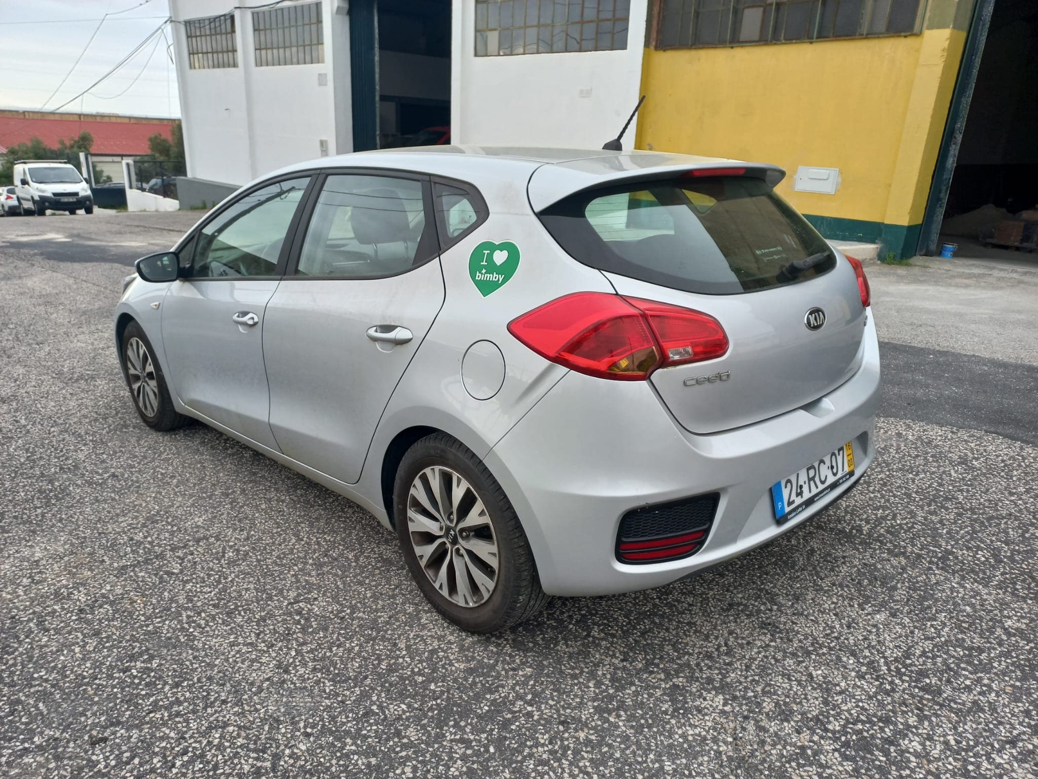 Kia Ceed · Ano 2016 — image 6