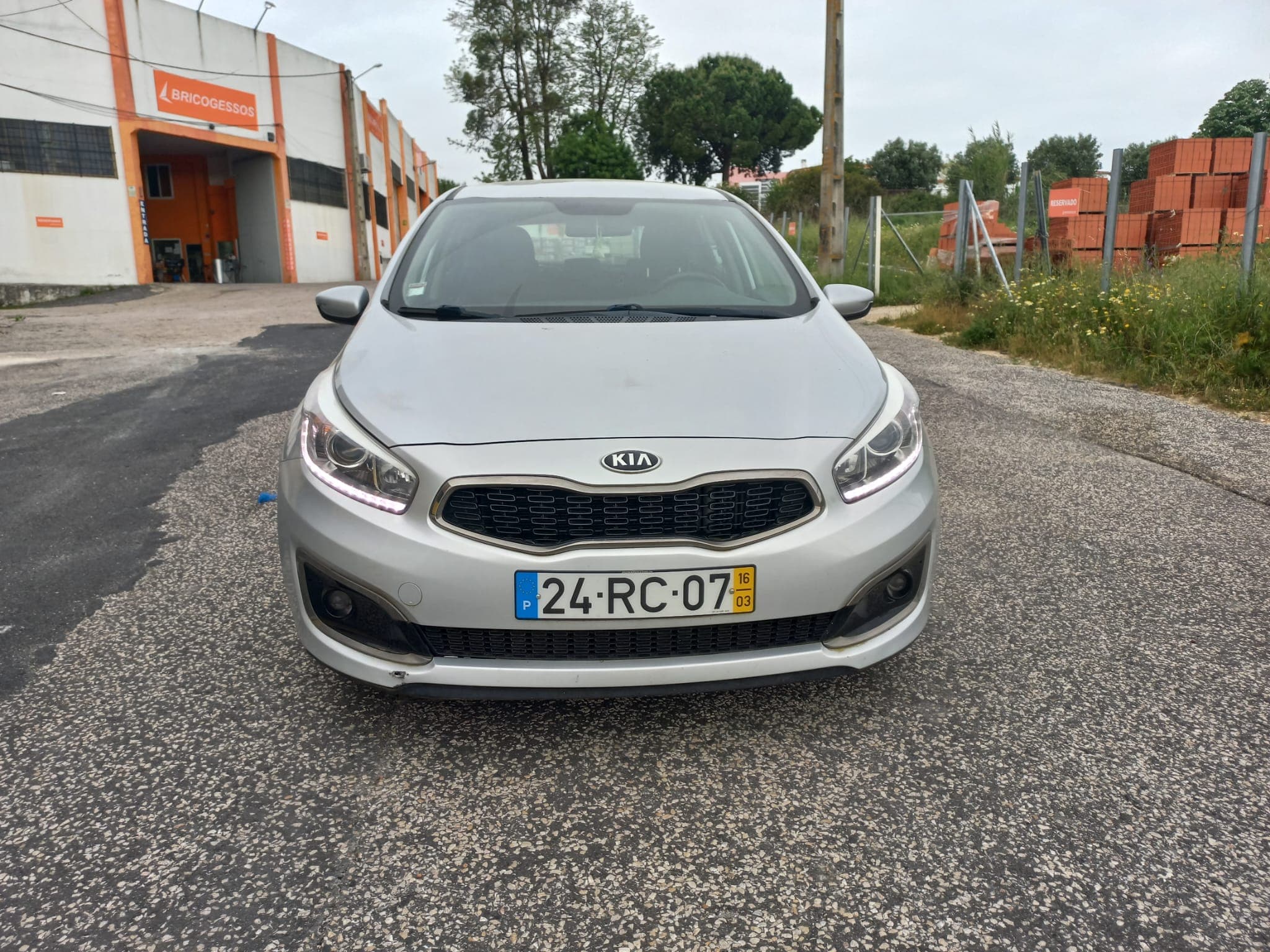 Kia Ceed · Ano 2016 — image 2