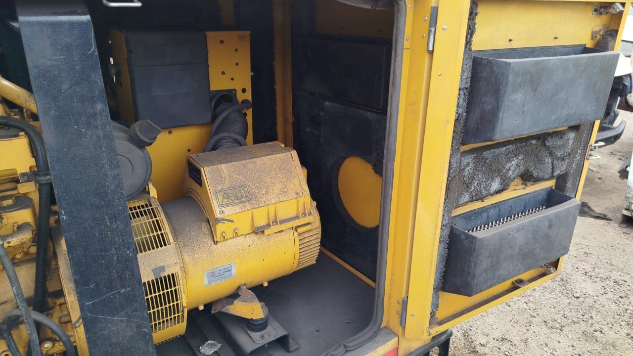 Olympian GEP65-9 Generator — image 5