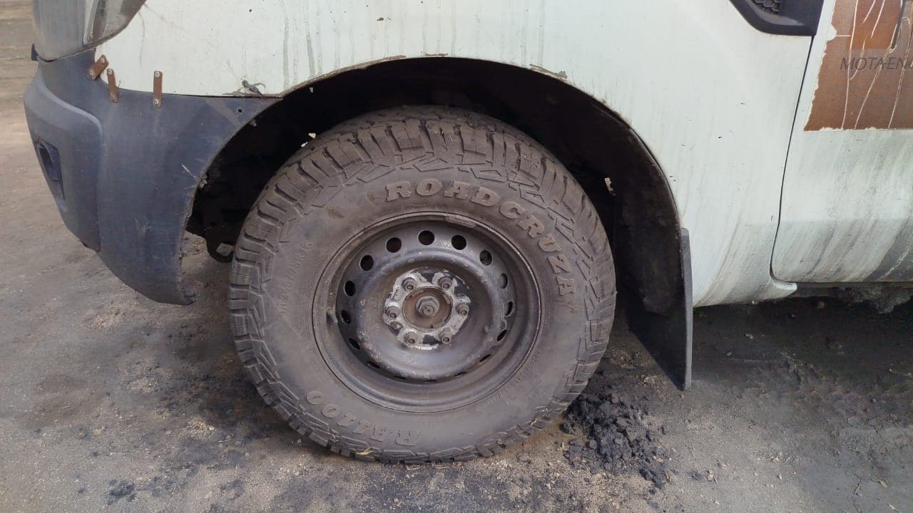 Ford Ranger — image 9