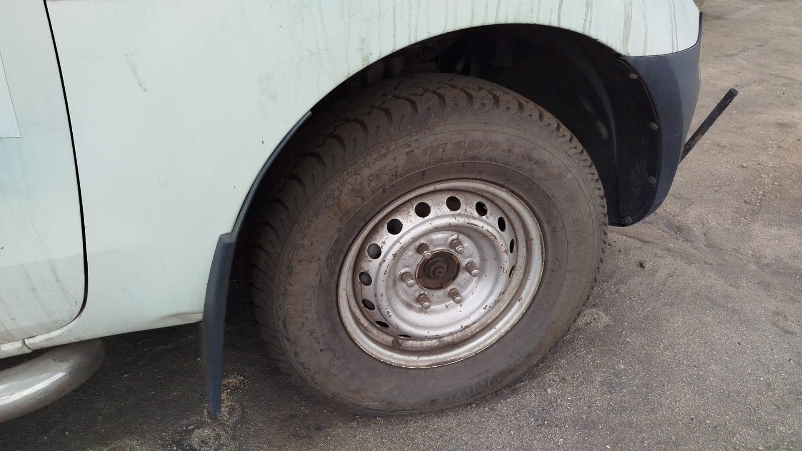 Ford Ranger — image 9