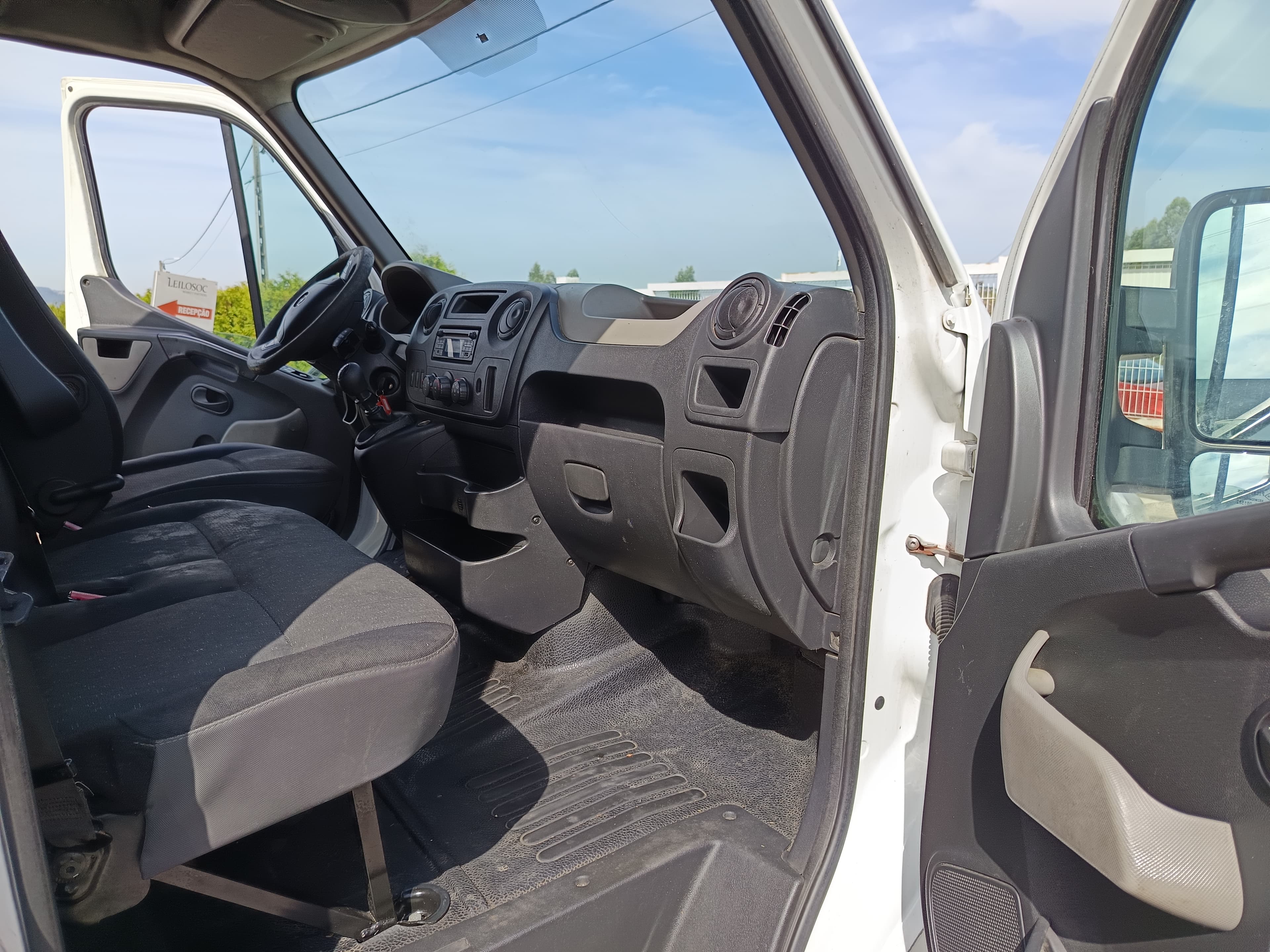 Opel Movano · Ano 2018 — imagem 23