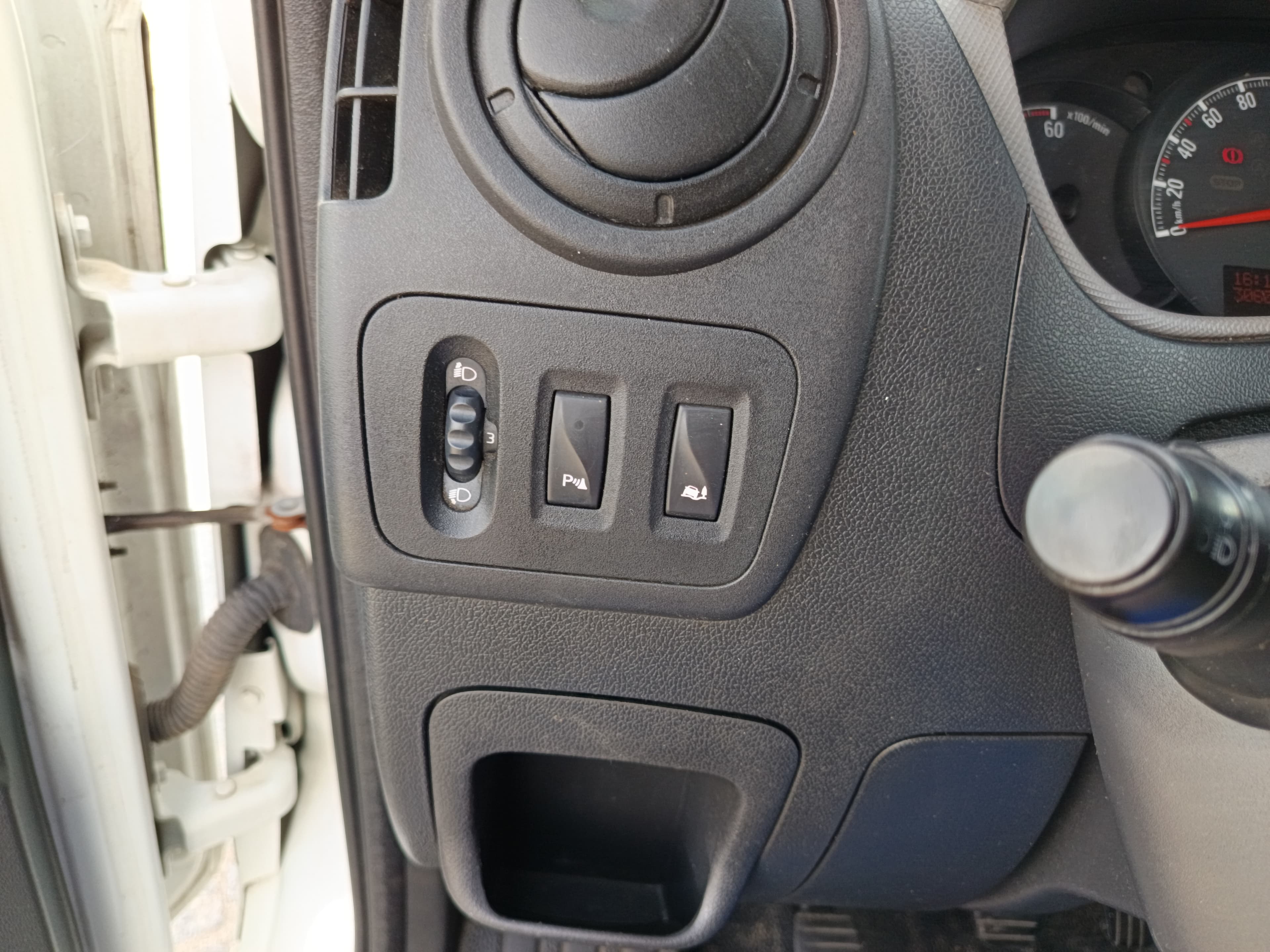 Opel Movano · Ano 2018 — imagem 40