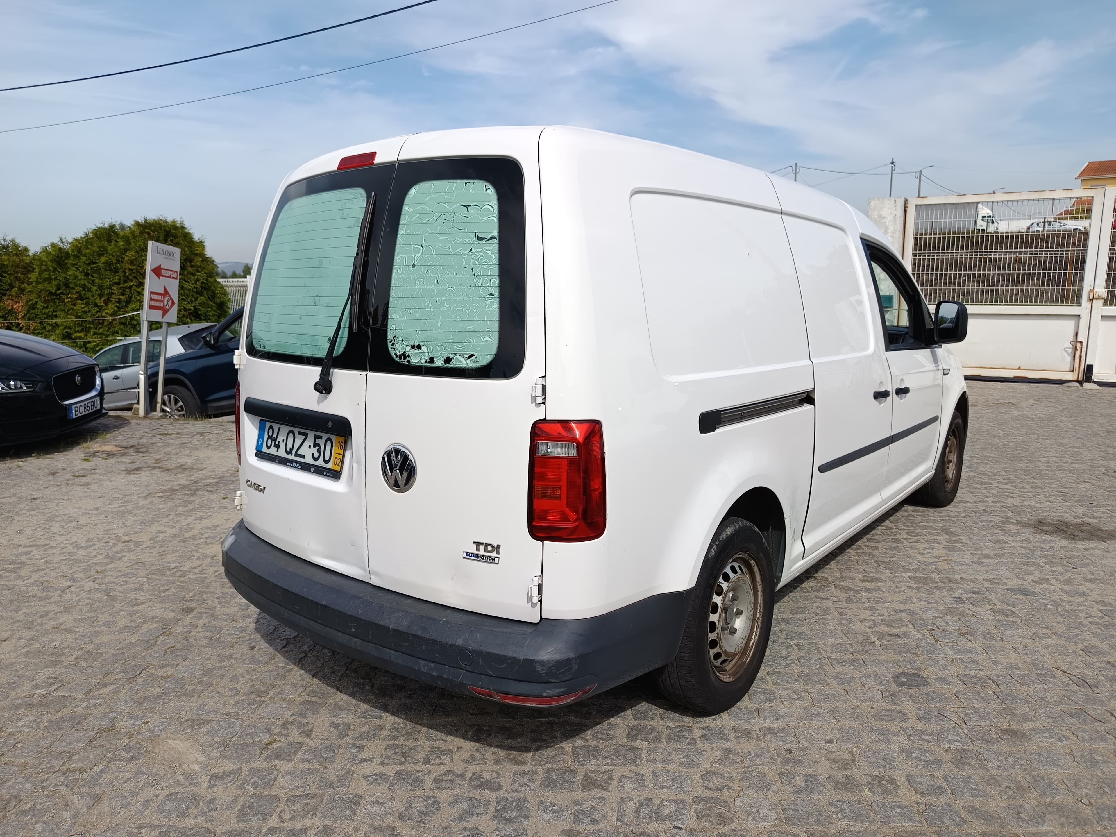 Volkswagen Caddy · Ano 2016 — image 4