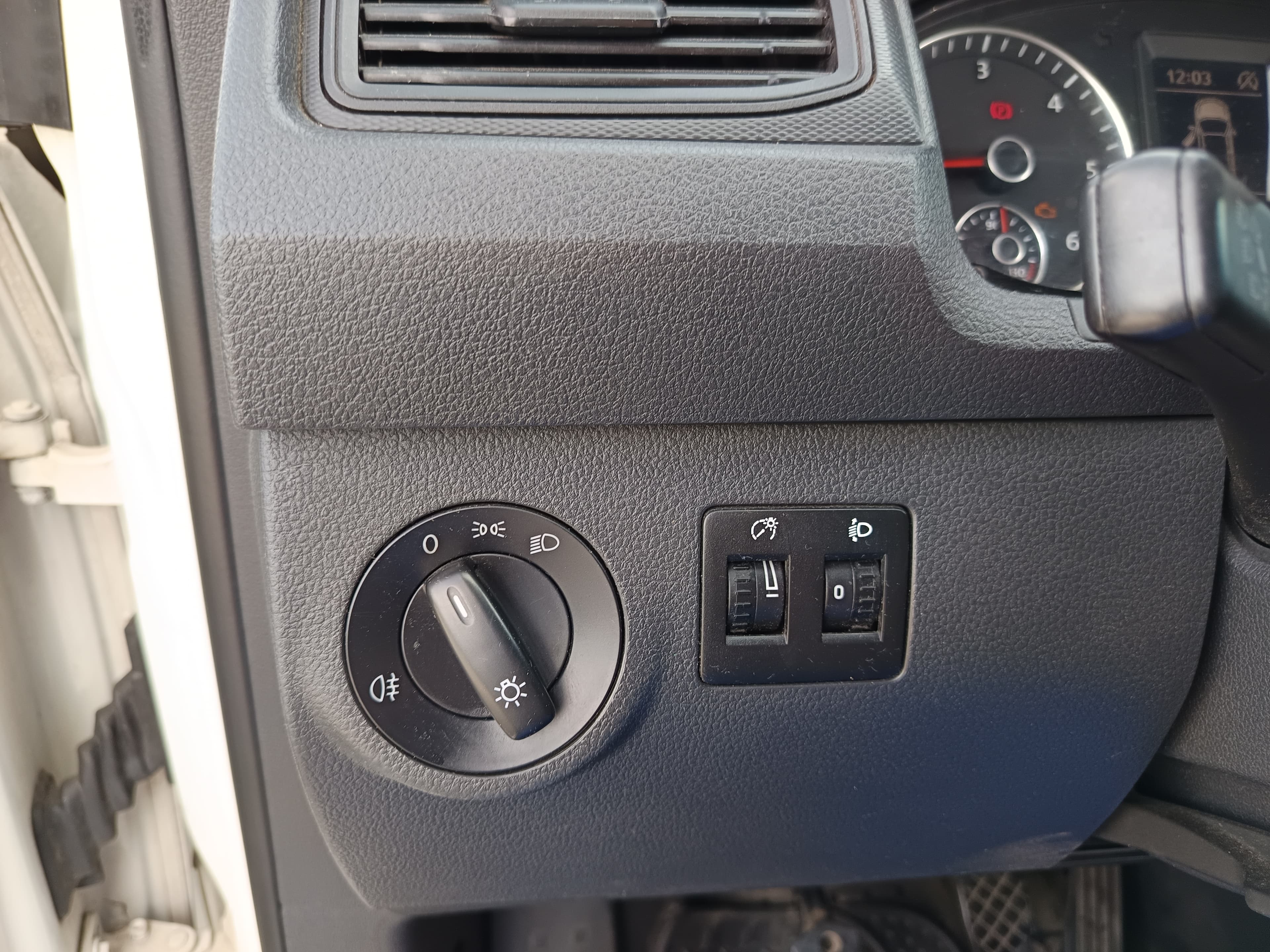 Volkswagen Caddy · Ano 2016 — image 38