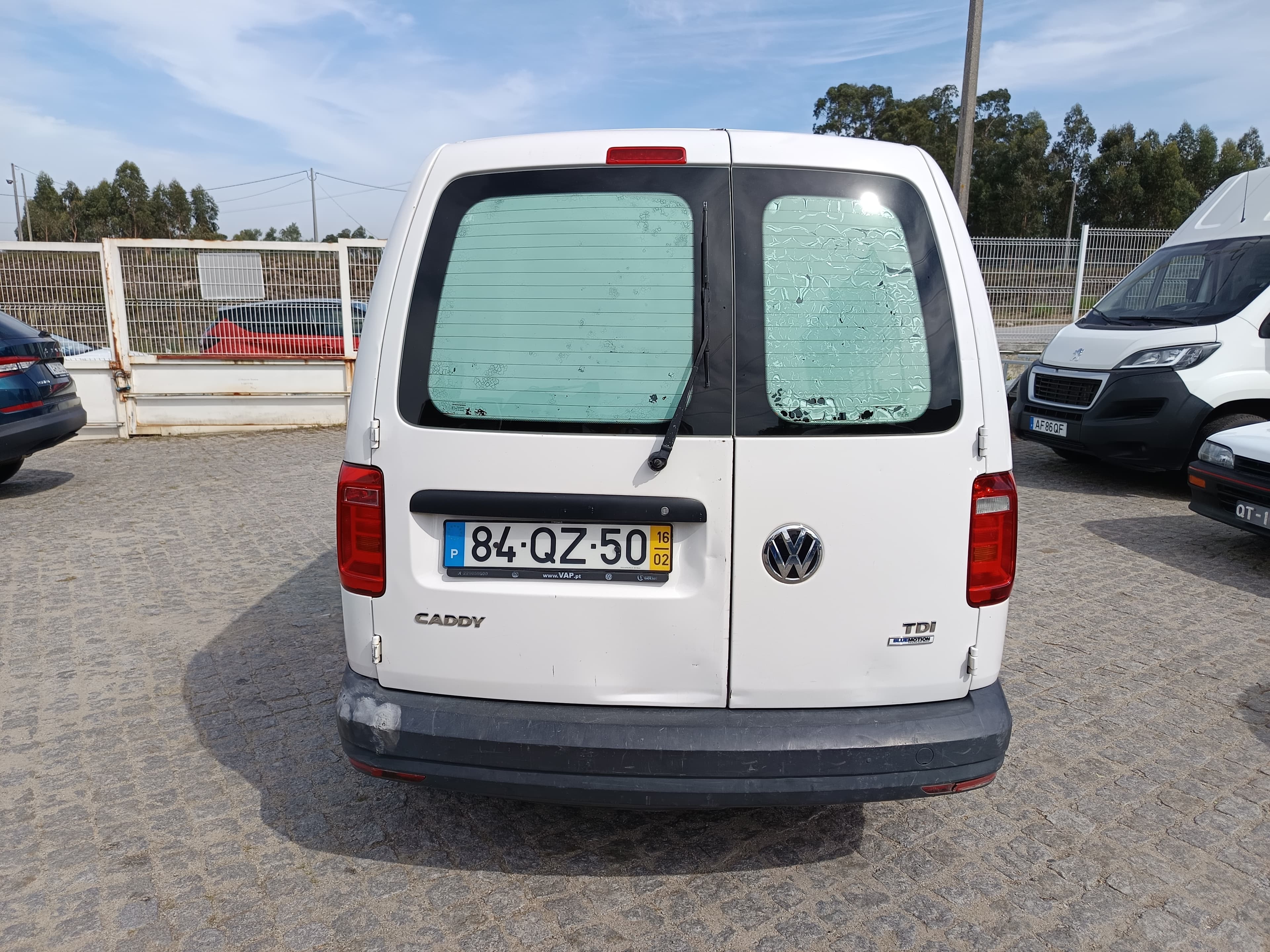 Volkswagen Caddy · Ano 2016 — image 5
