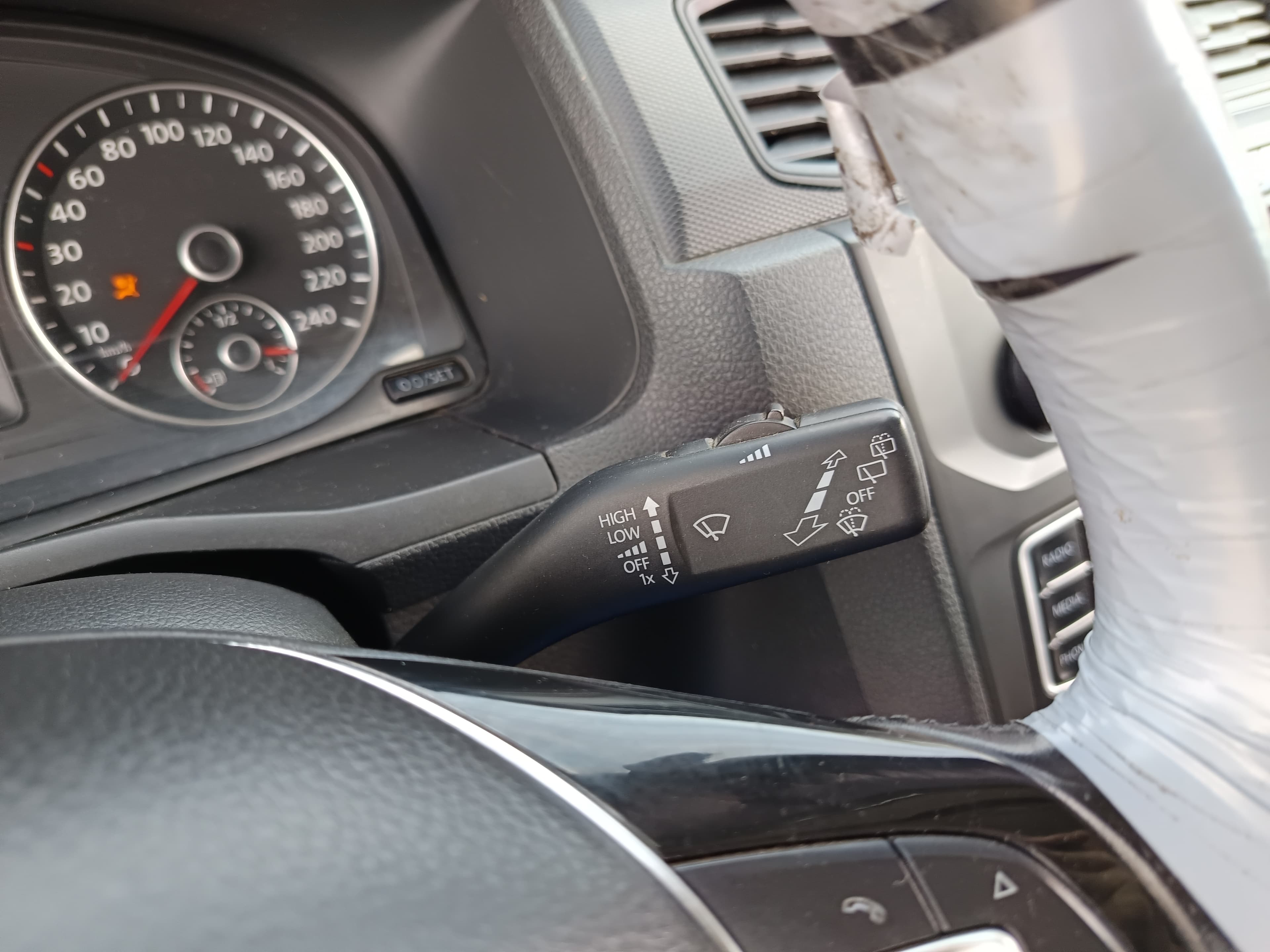 Volkswagen Caddy · Ano 2016 — image 36