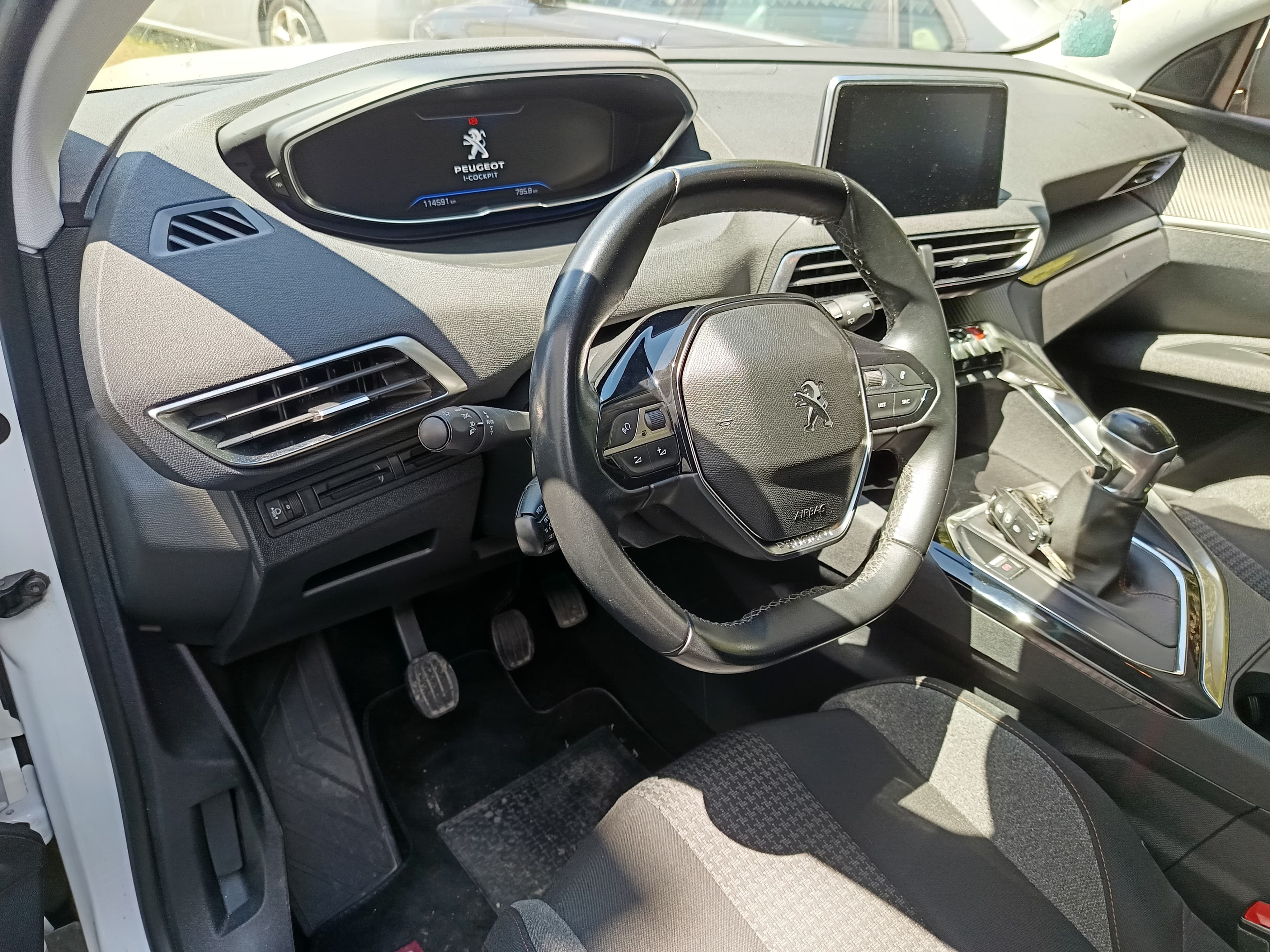 Peugeot 3008 · Ano 2019 — imagem 31