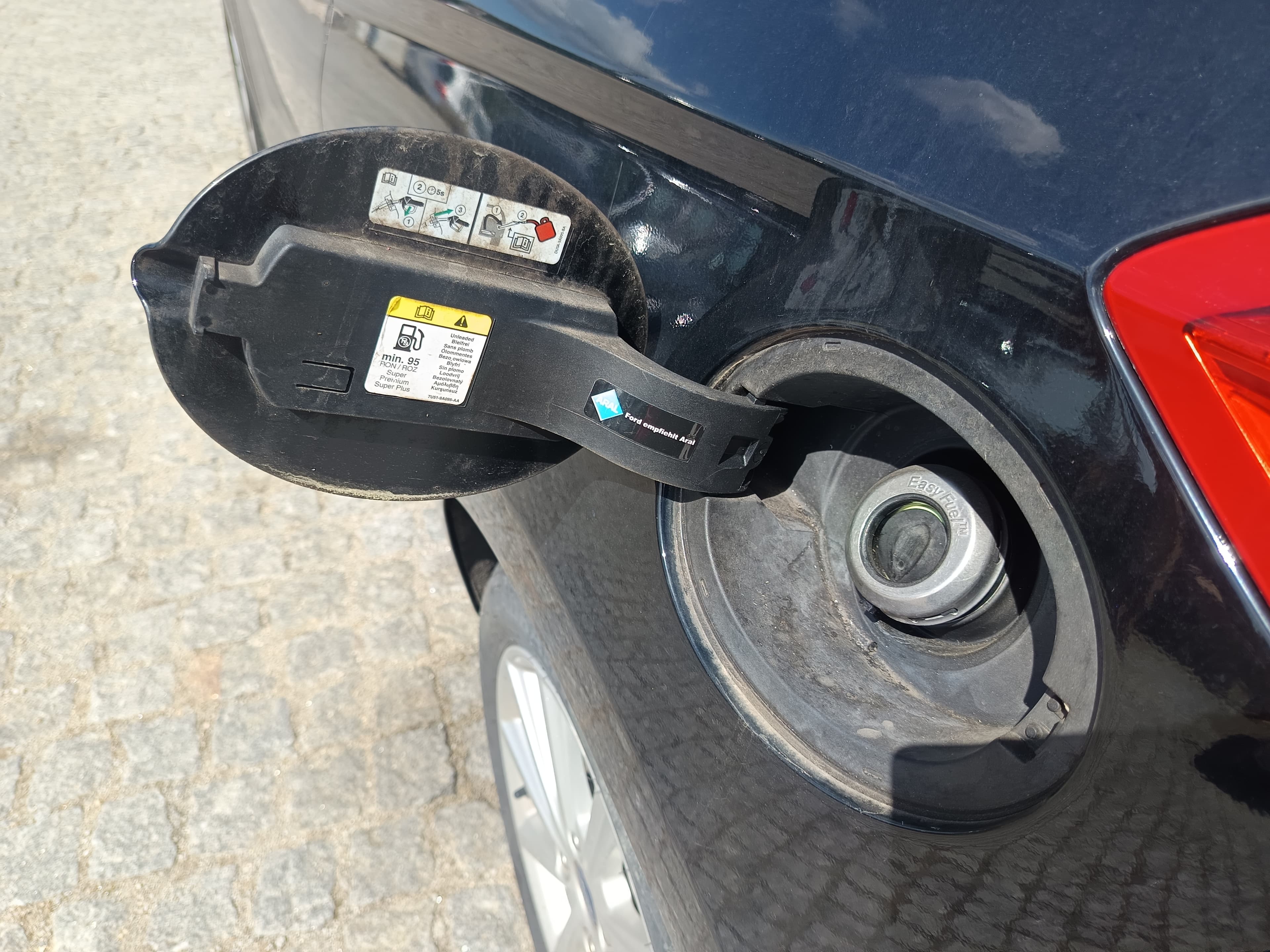 Ford Fiesta · Ano 2018 — imagem 12